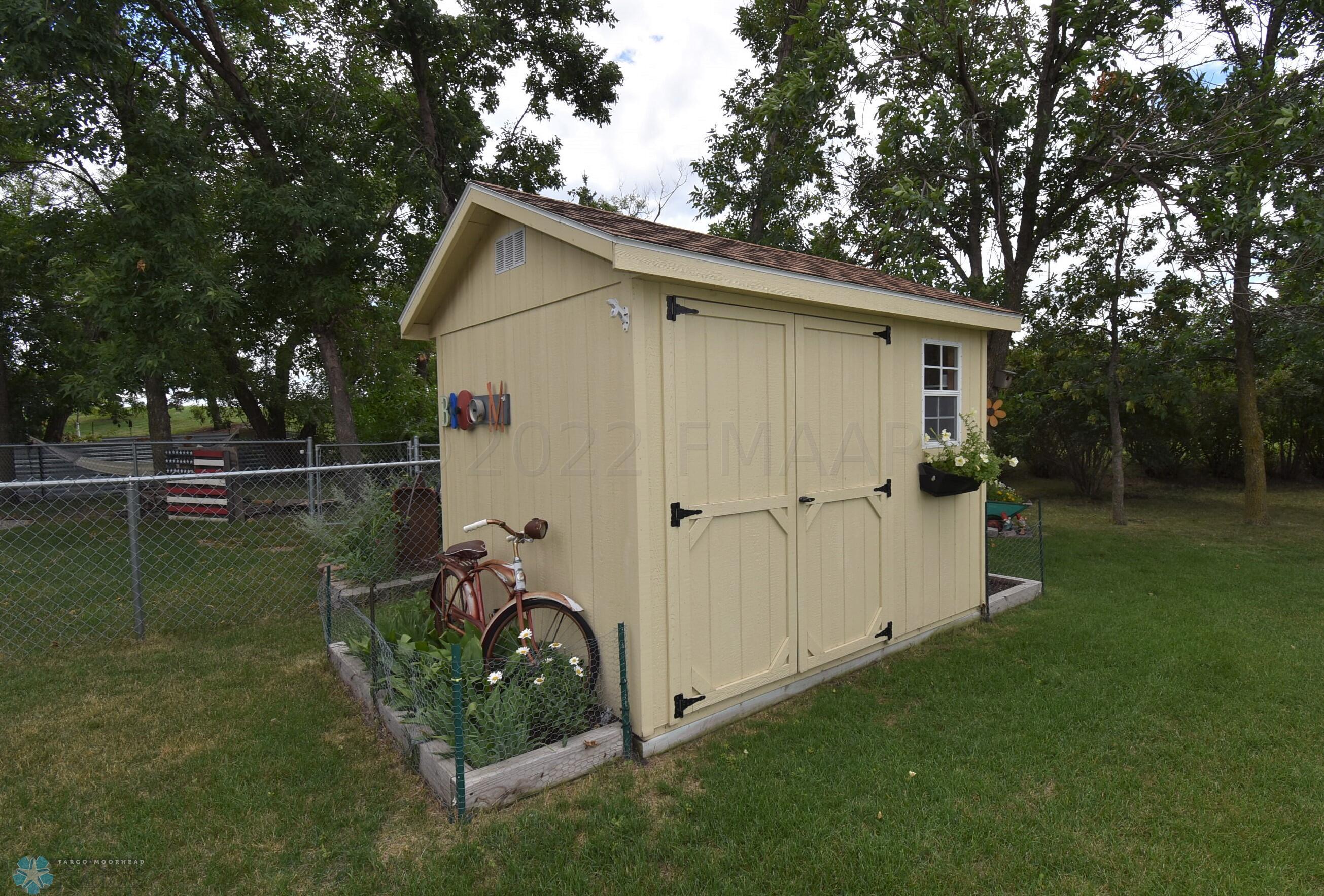 Shed