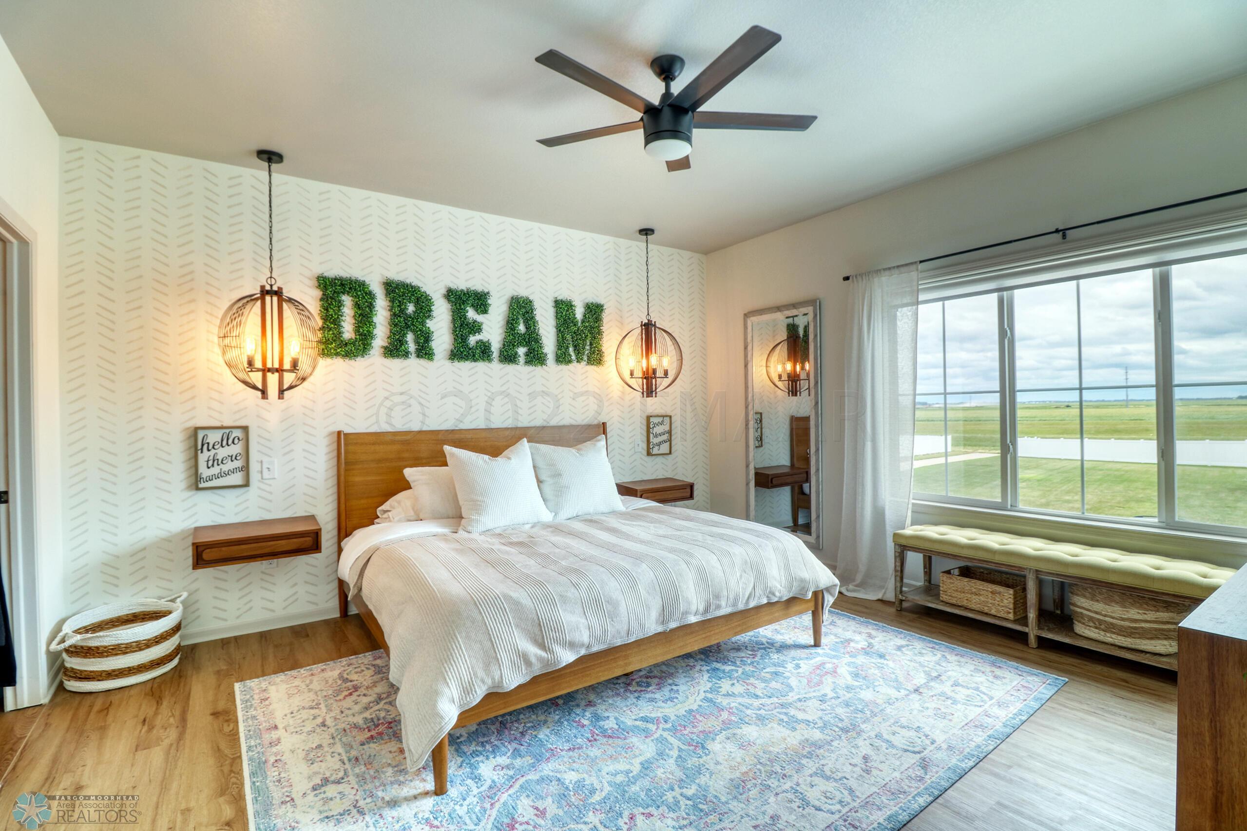 Master Bedroom1_0