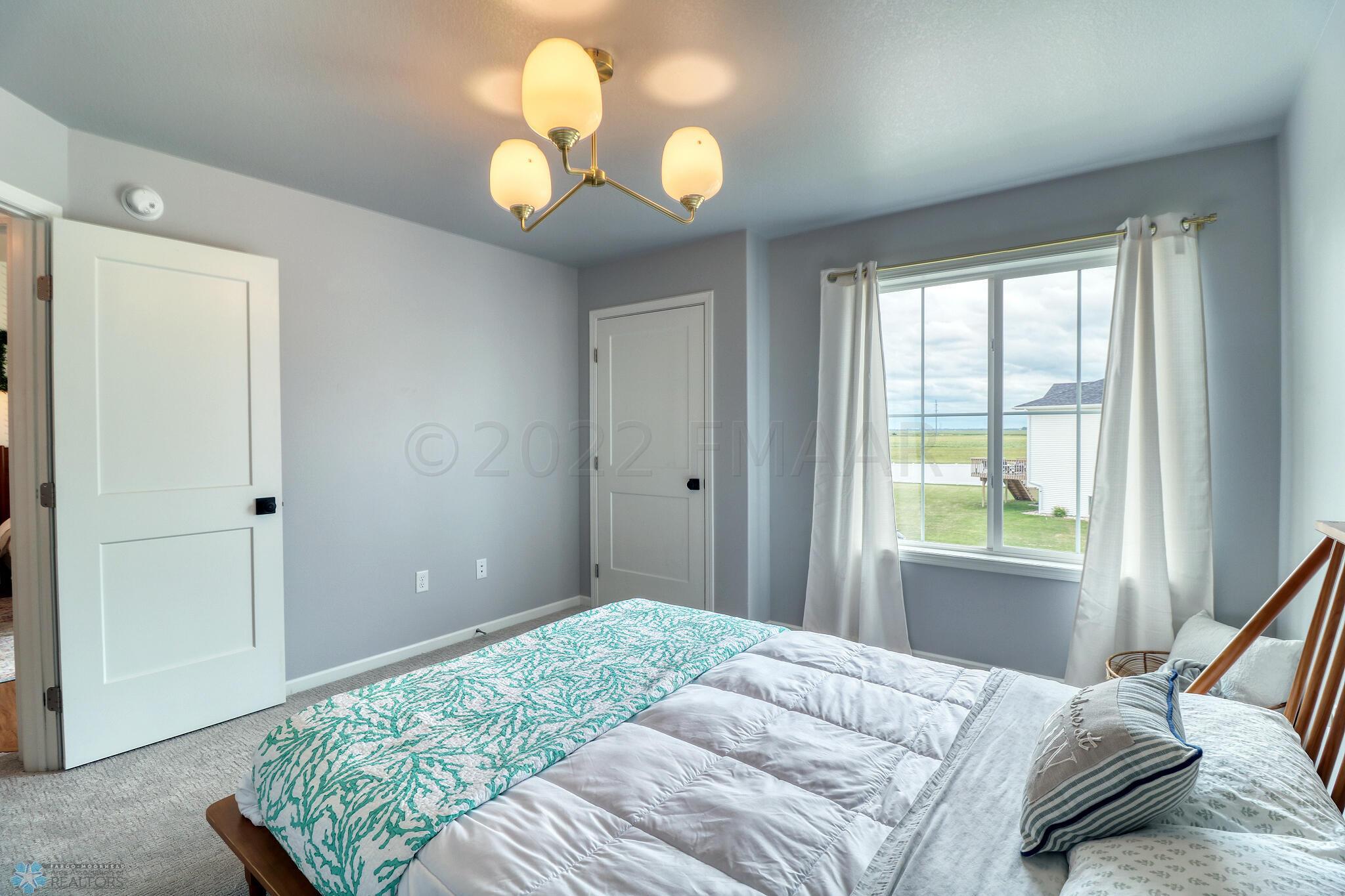 Bedroom1_2