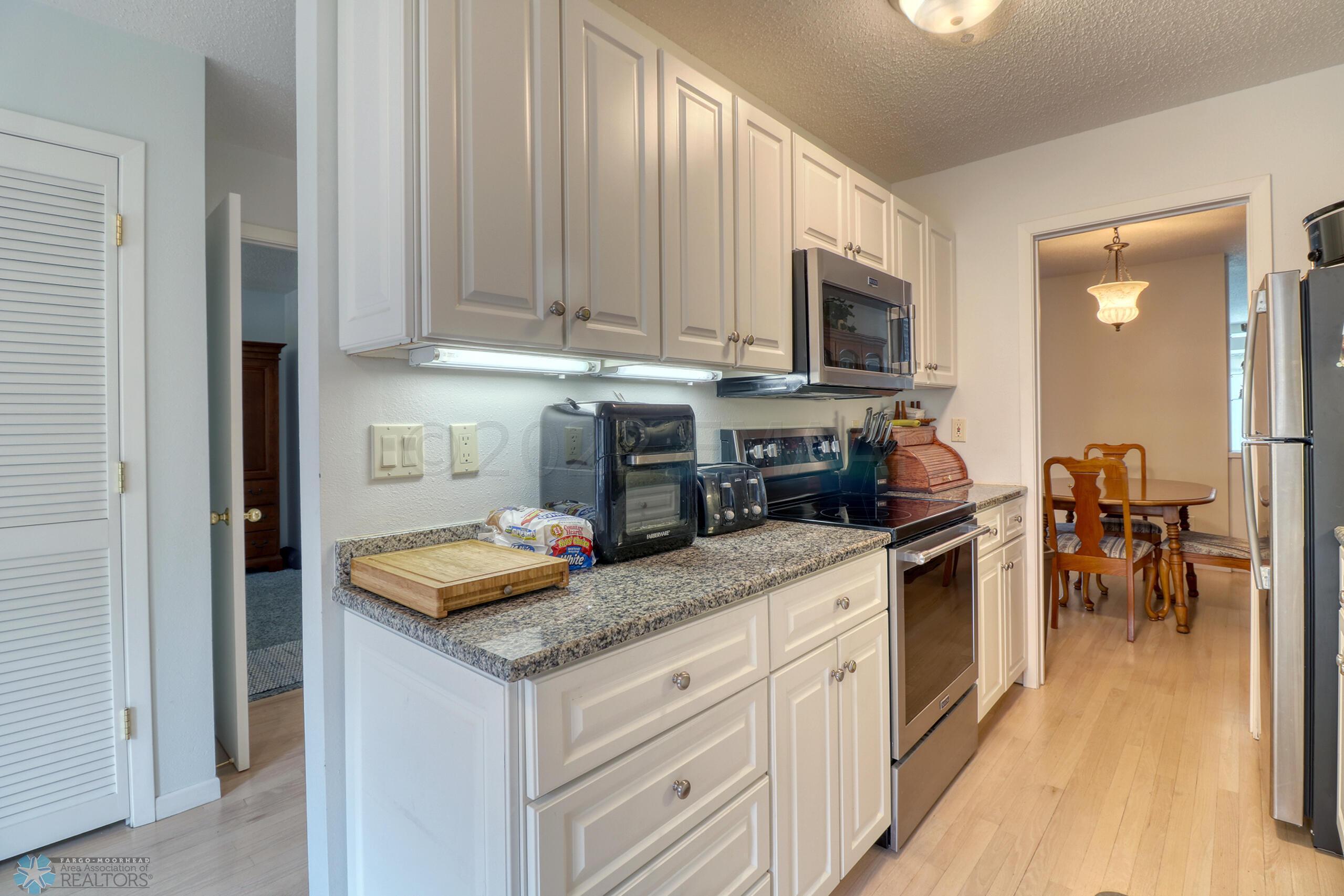 Kitchen1_2