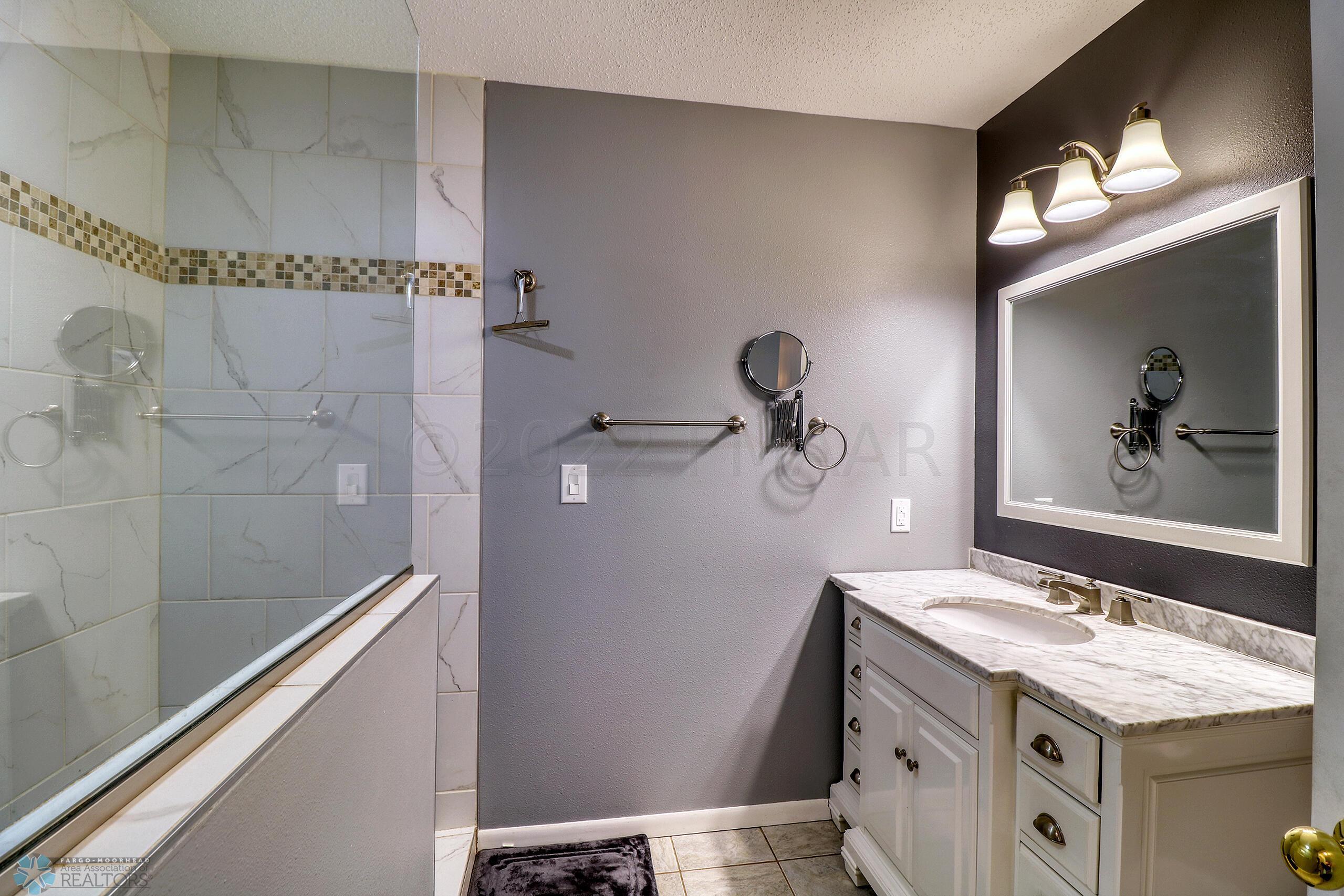 Bathroom1_1