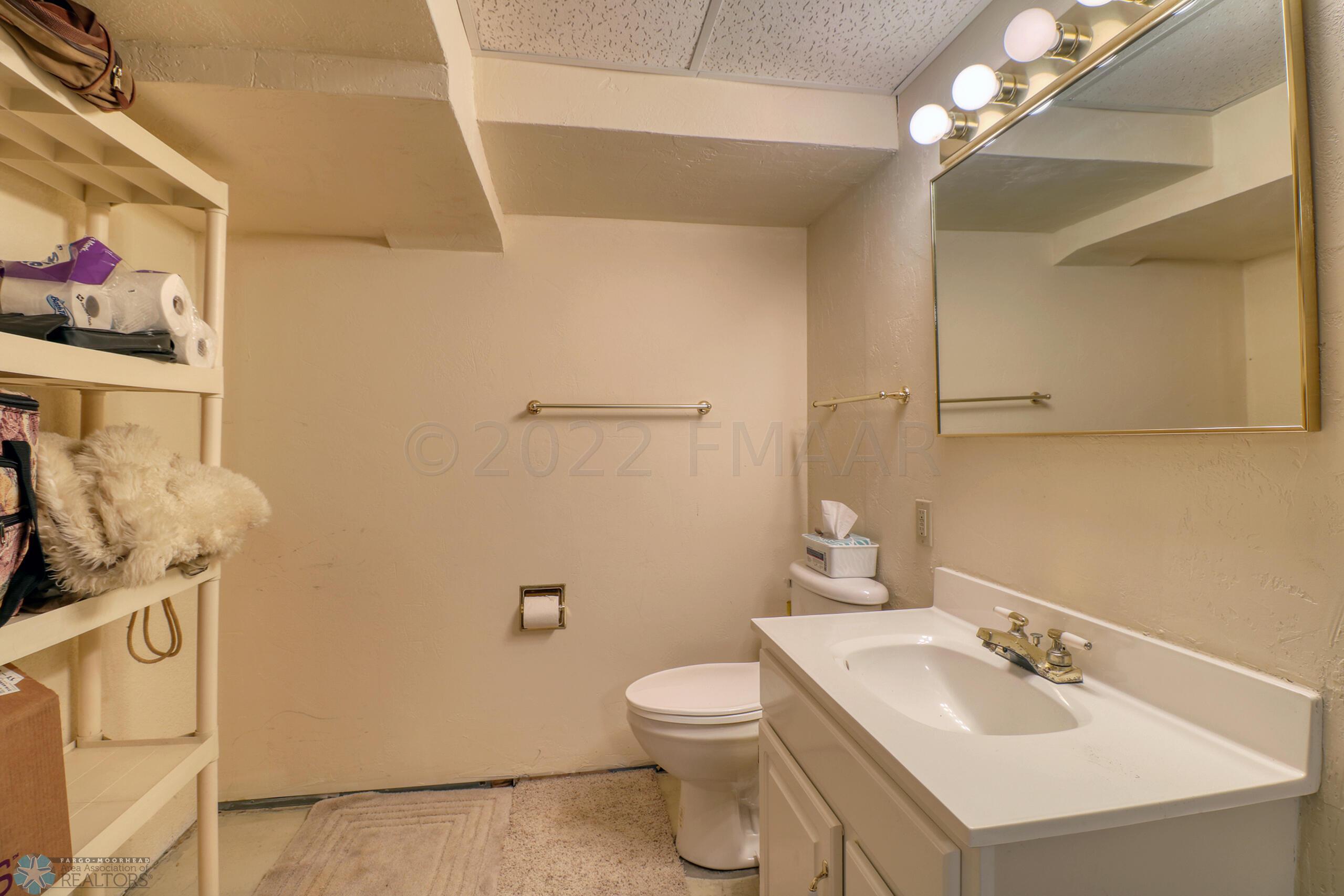 Basement Bathroom1_1