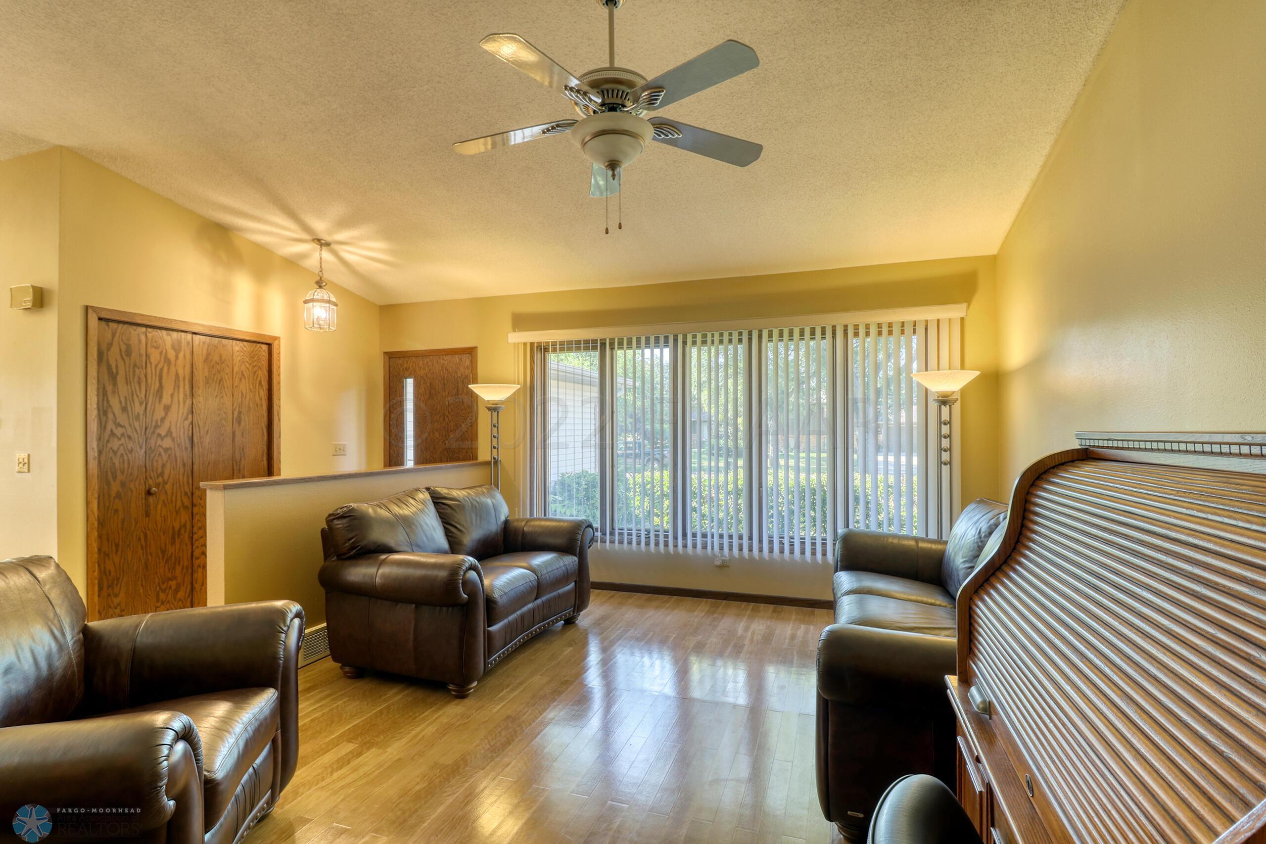 Living Area1_1