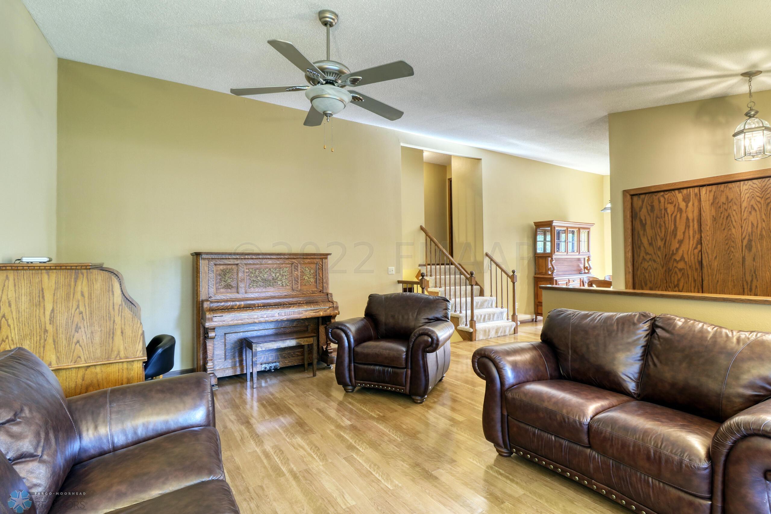Living Area1_2