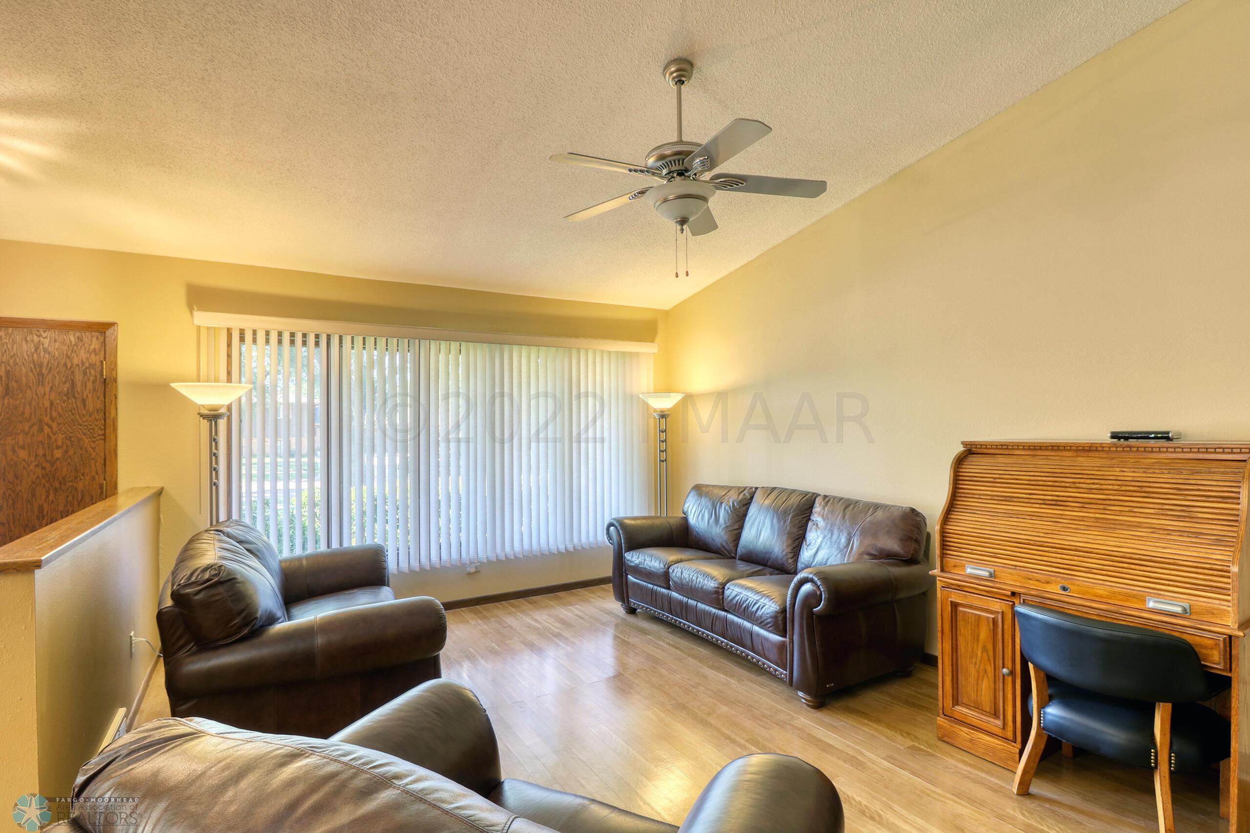 Living Area1_3
