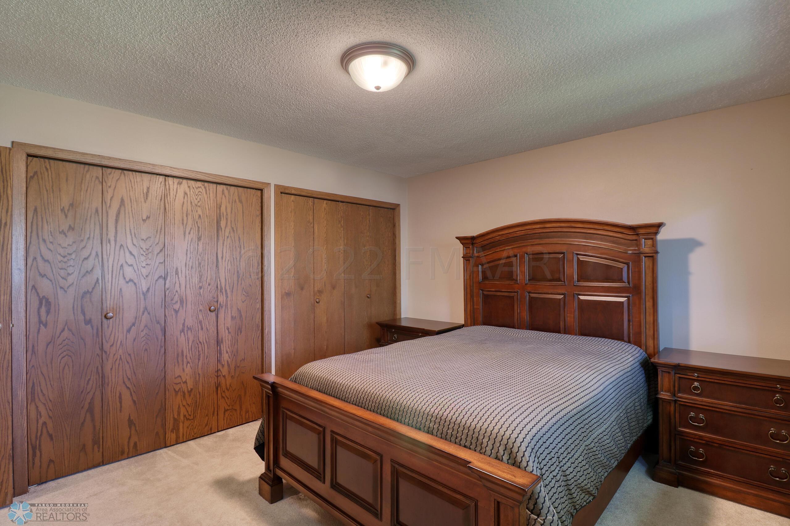 Bedroom1_2