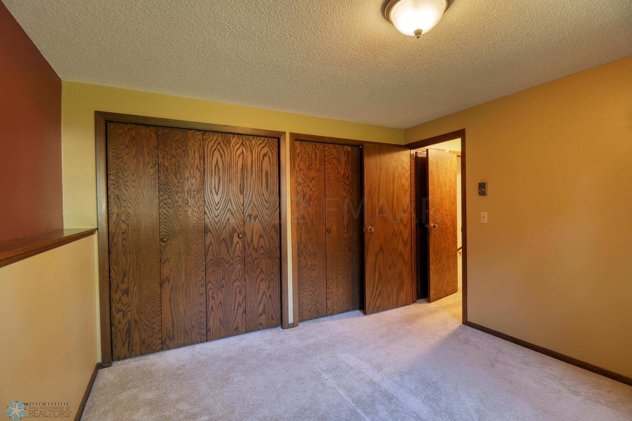 Basement Bedroom1_2