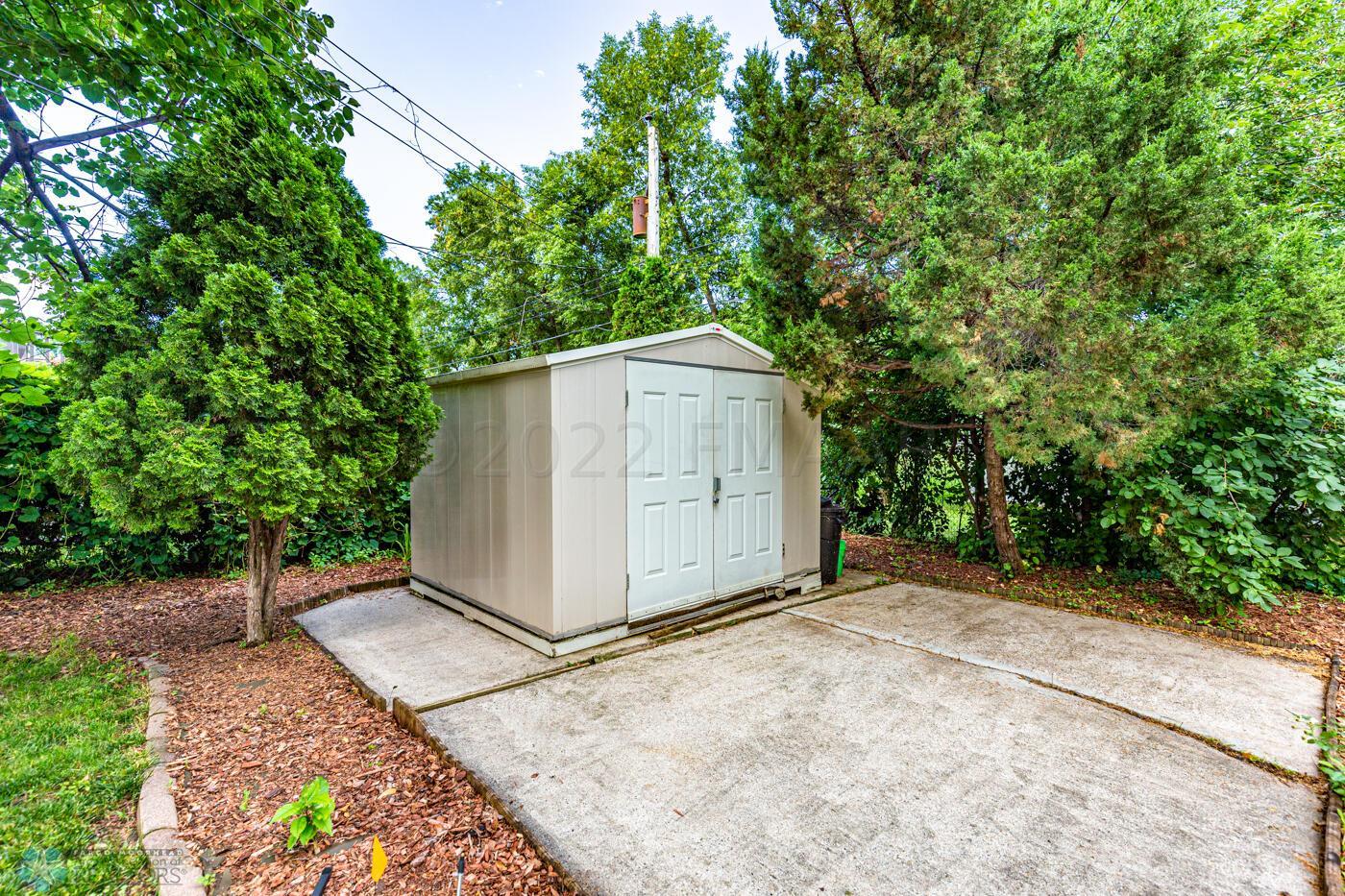 Shed