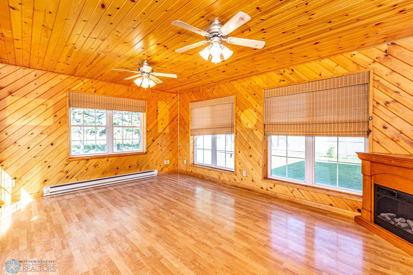 4 season sunroom