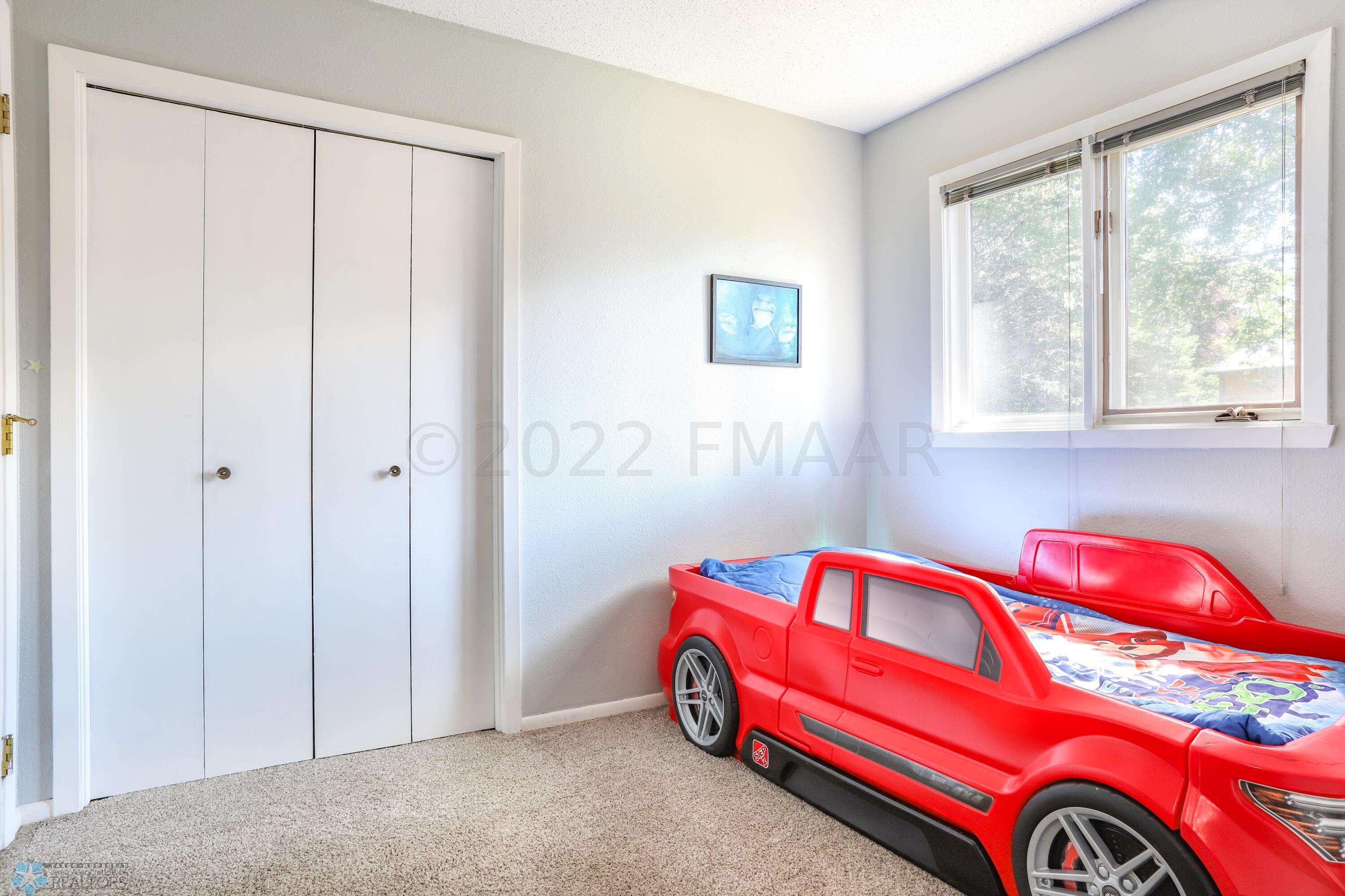 2nd Bedroom