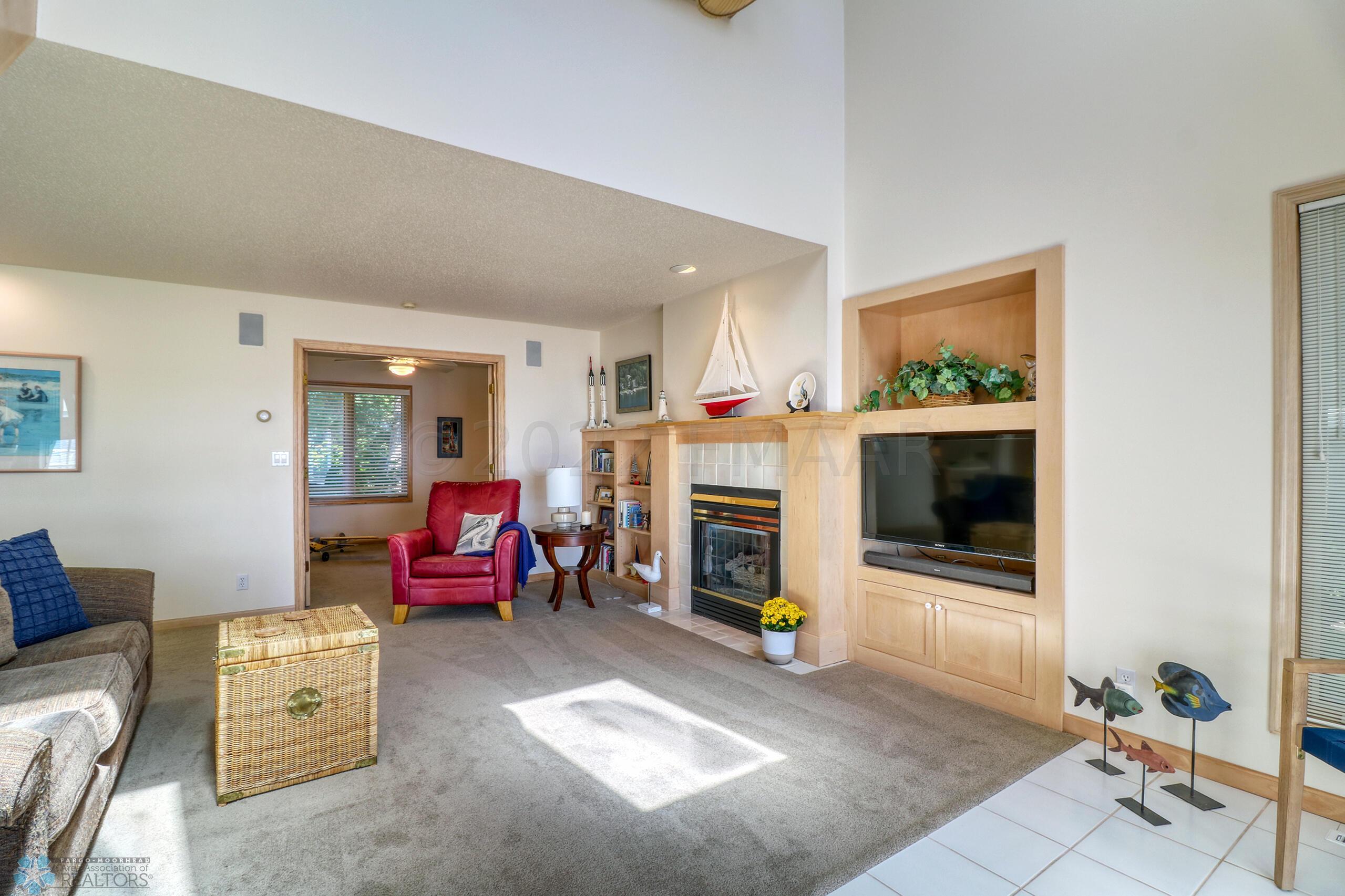 Living Area1_3
