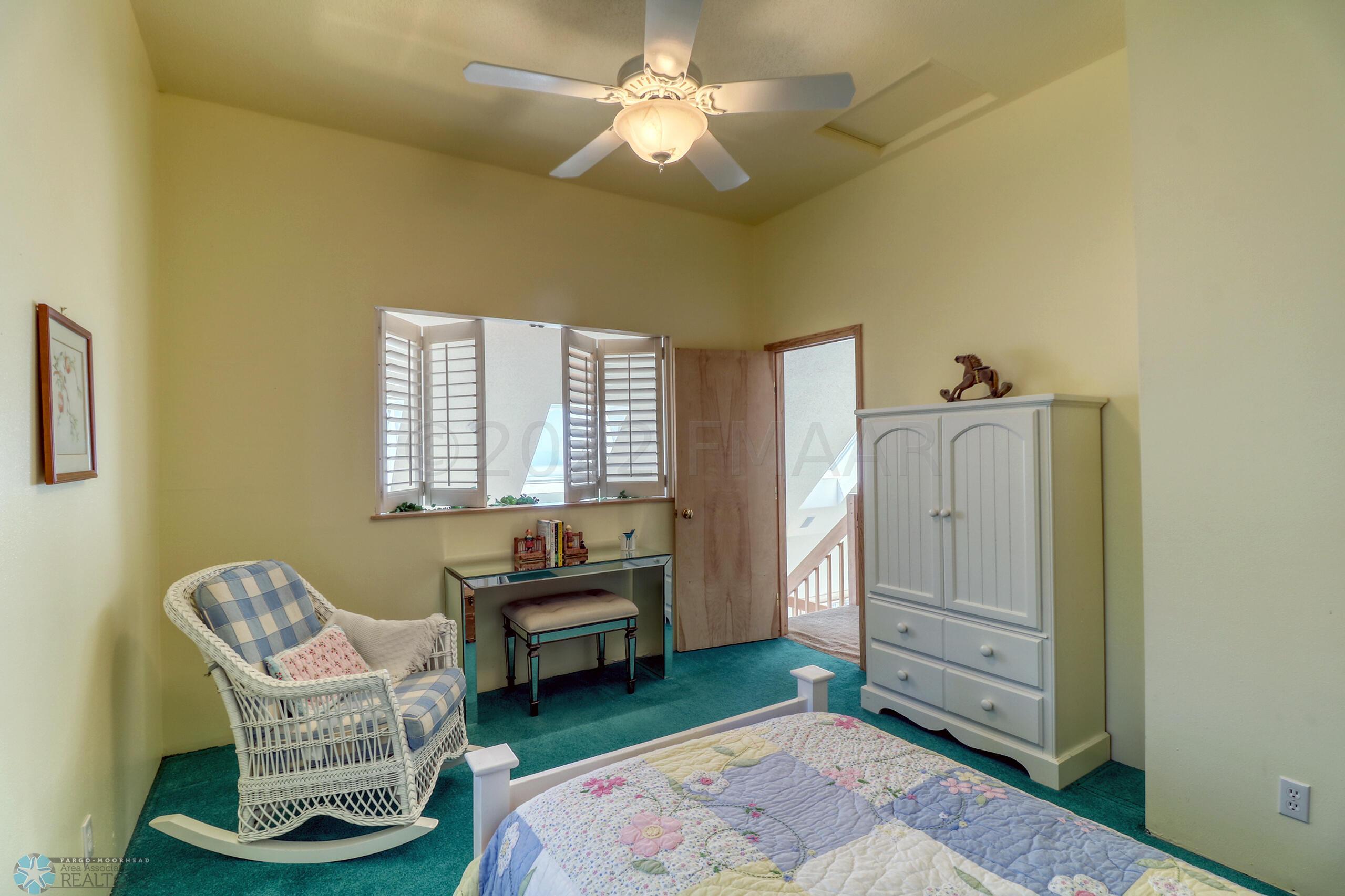 Bedroom1_2