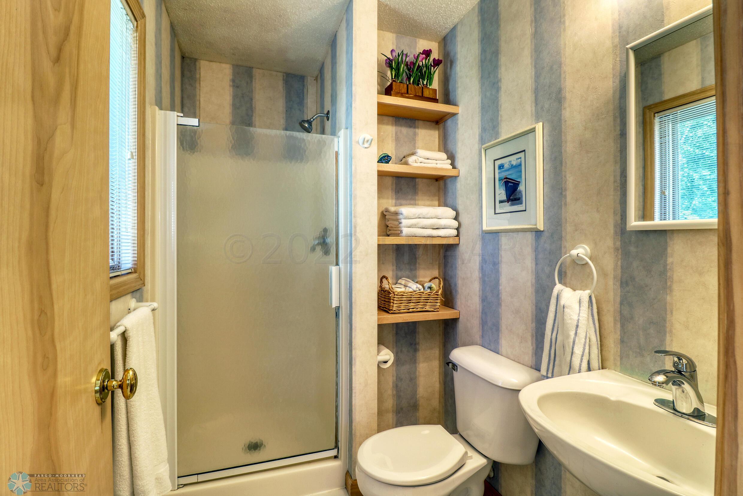 Bathroom1_1