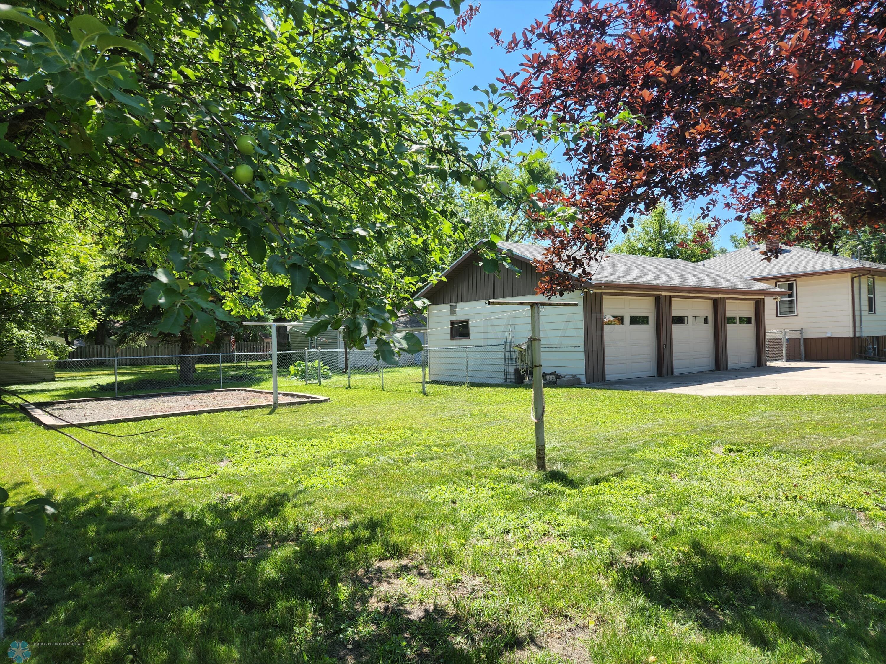 East Side Yard