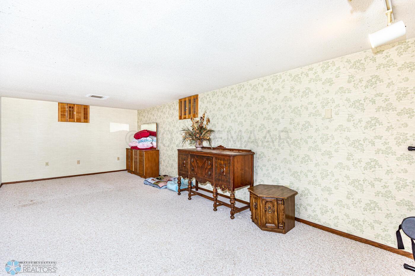 (29) Office:4th Bed