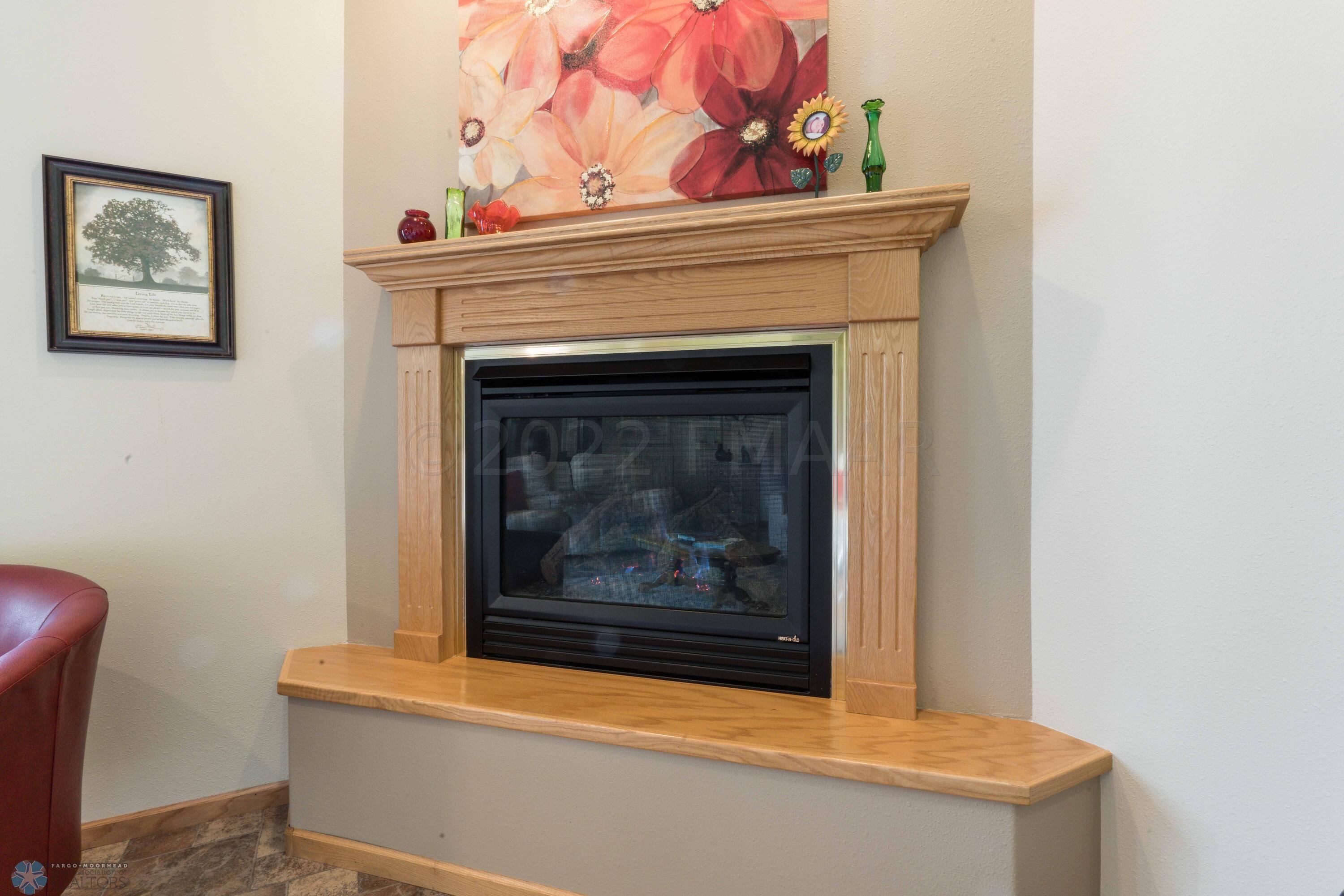 3140 9th Ave S_12.Living Room