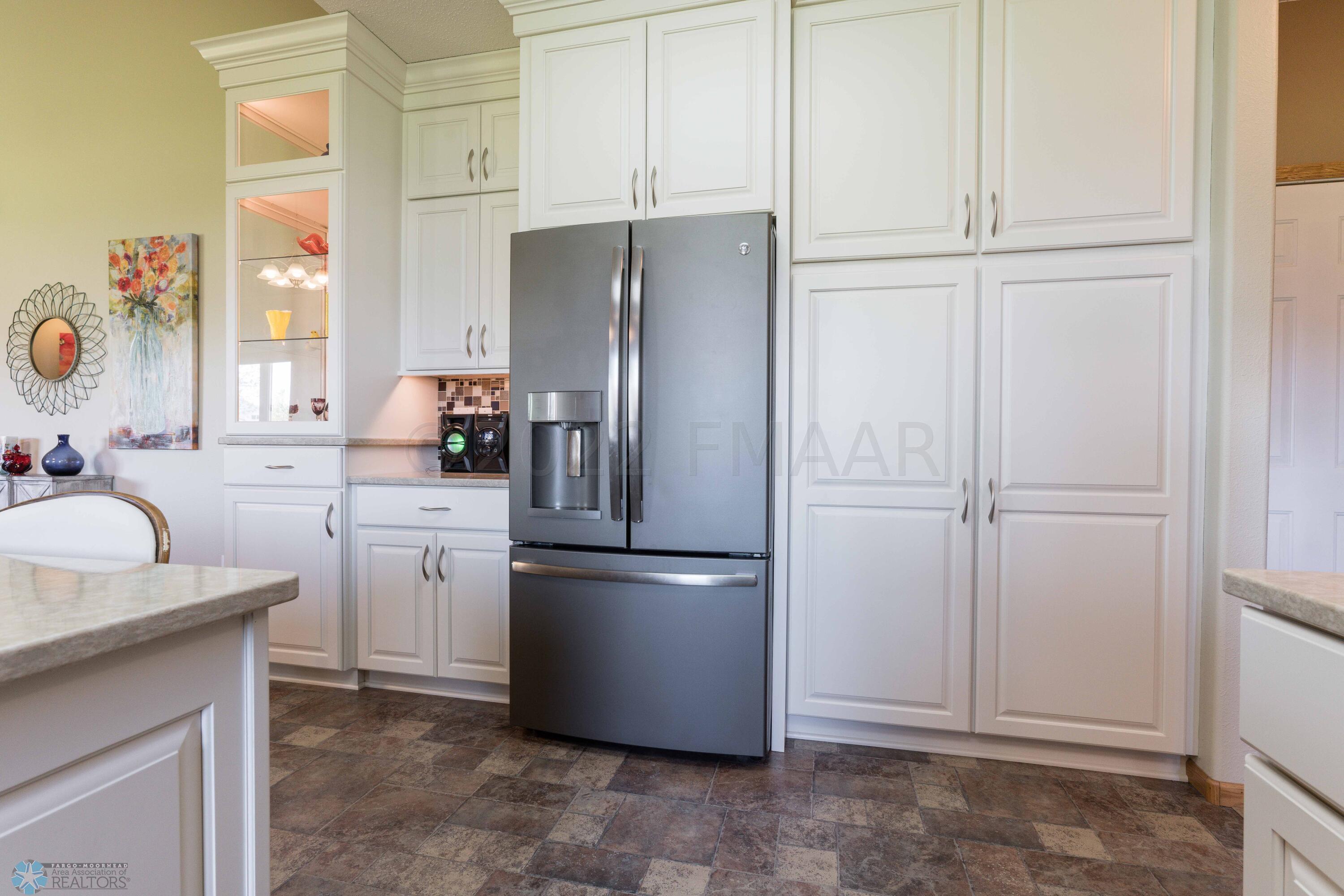 3140 9th Ave S_20.Kitchen