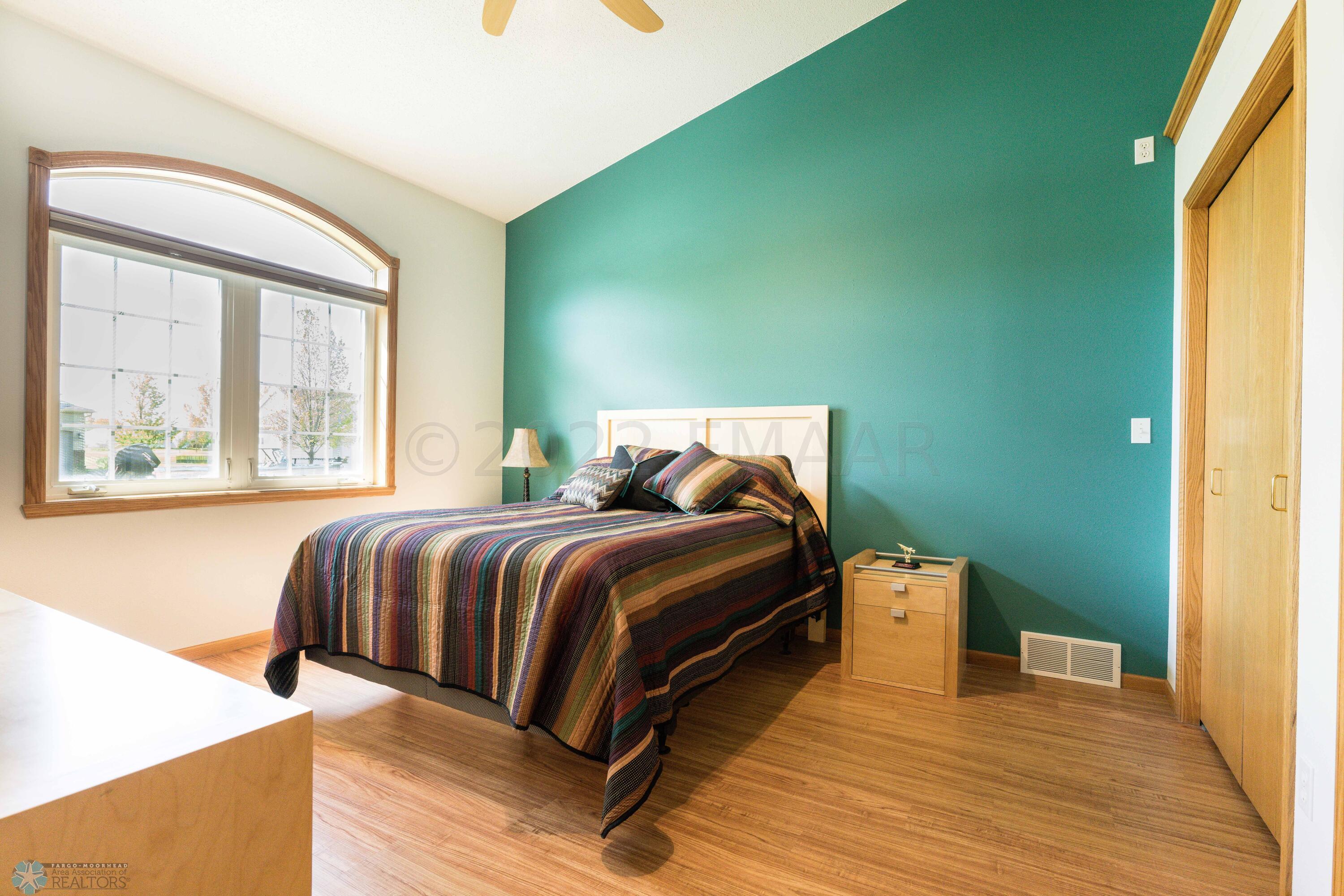 3140 9th Ave S_30.Main Level Bedroom