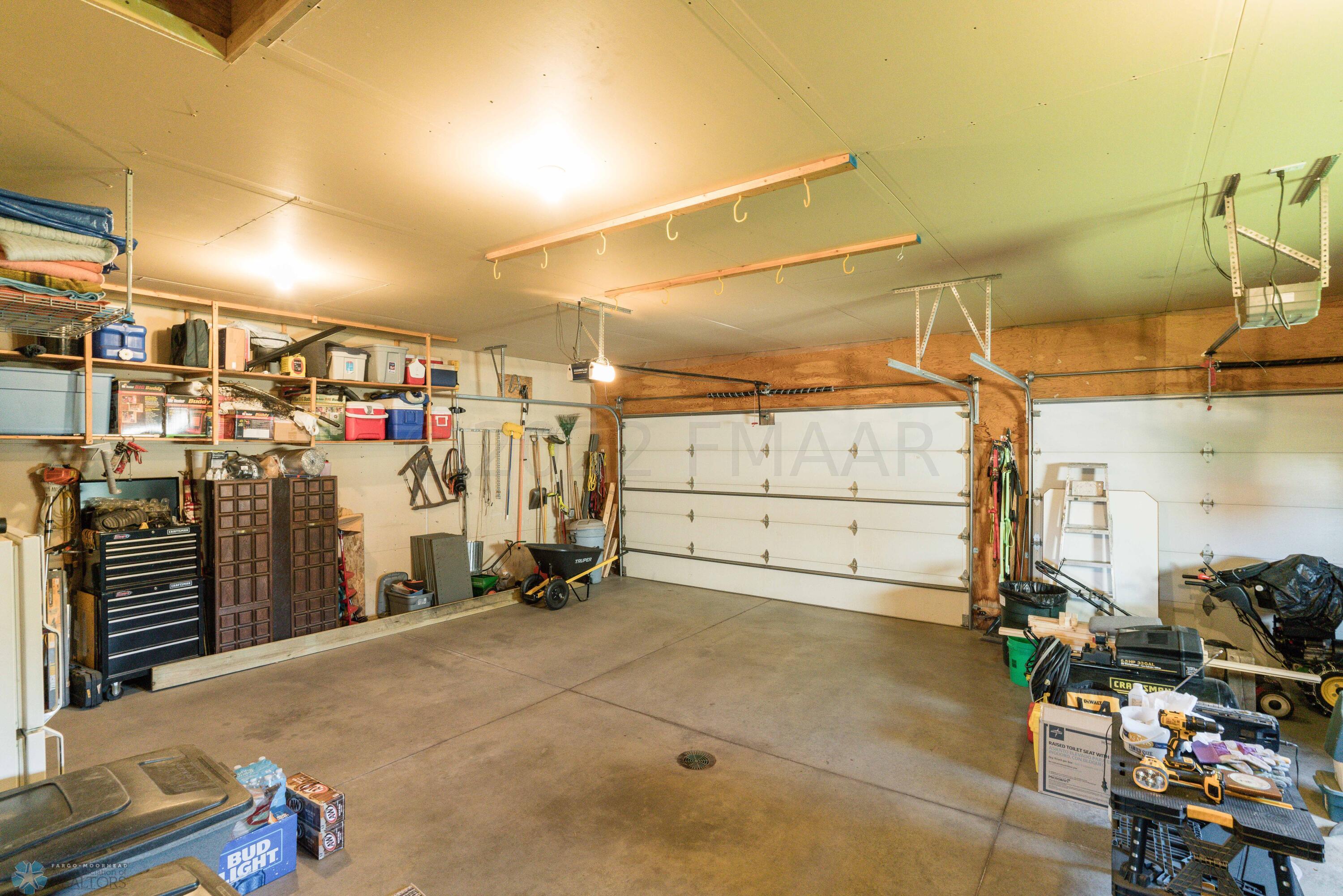 3140 9th Ave S_48.Garage