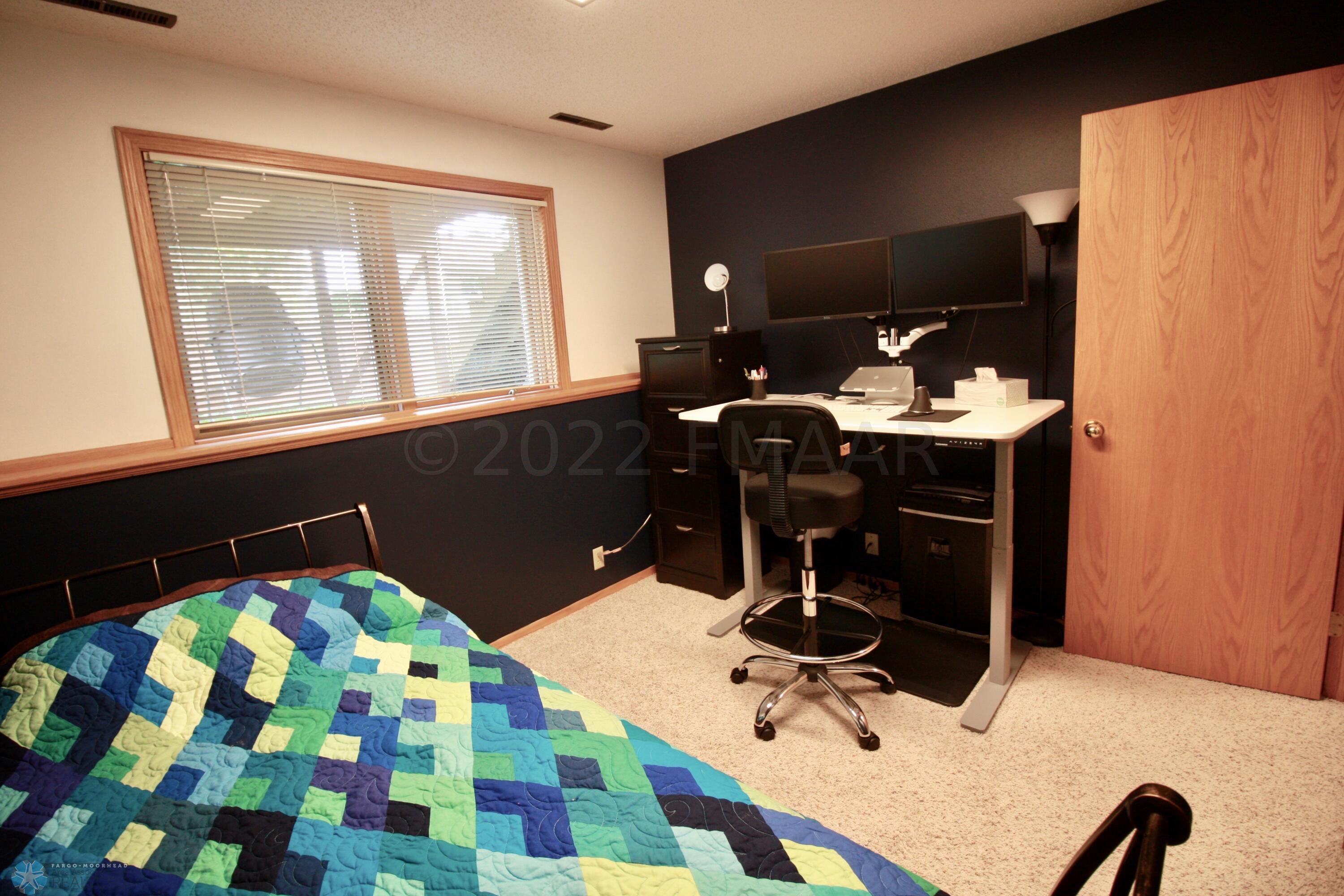 Lower guest bedroom