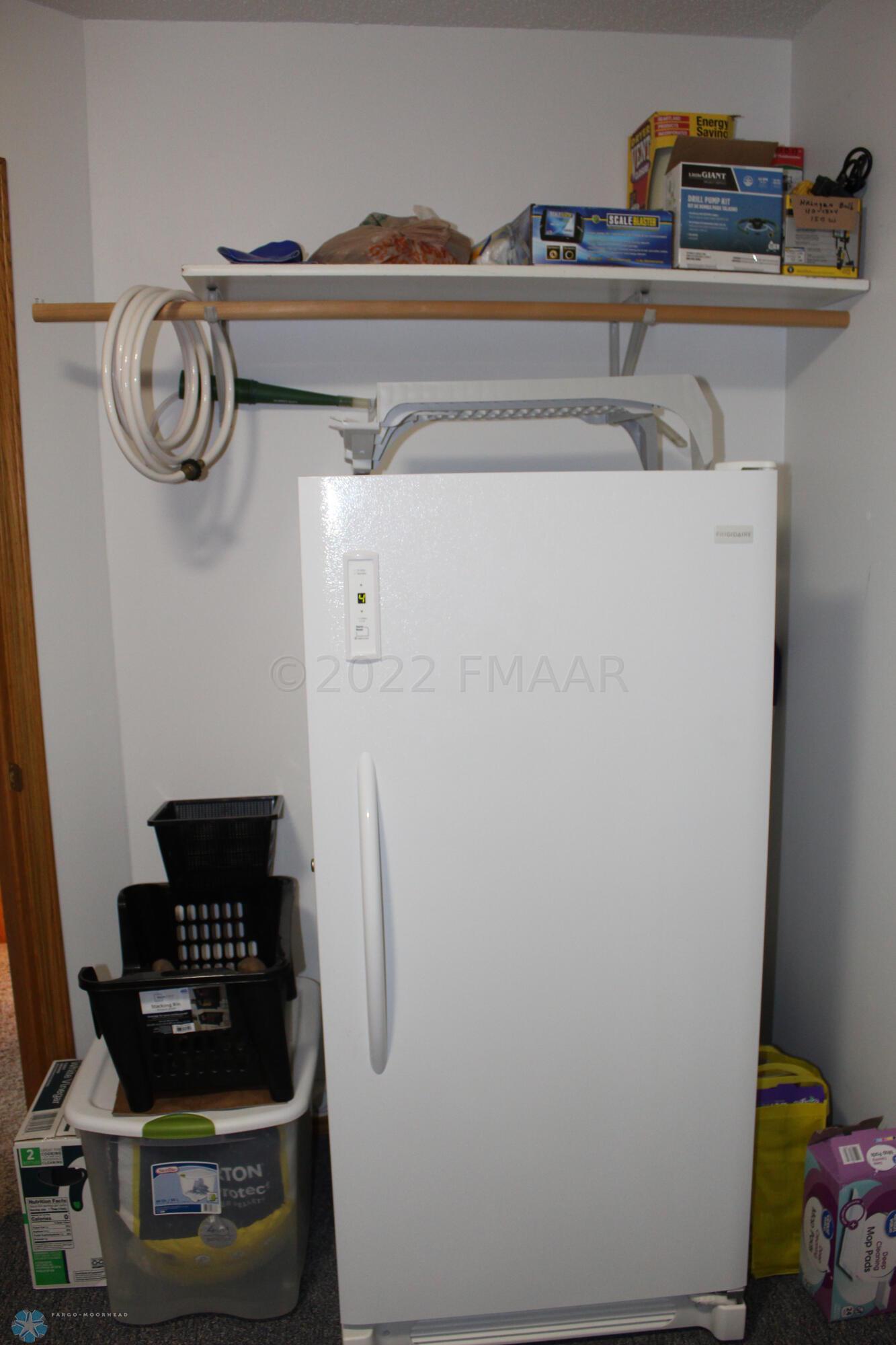 Freezer stays