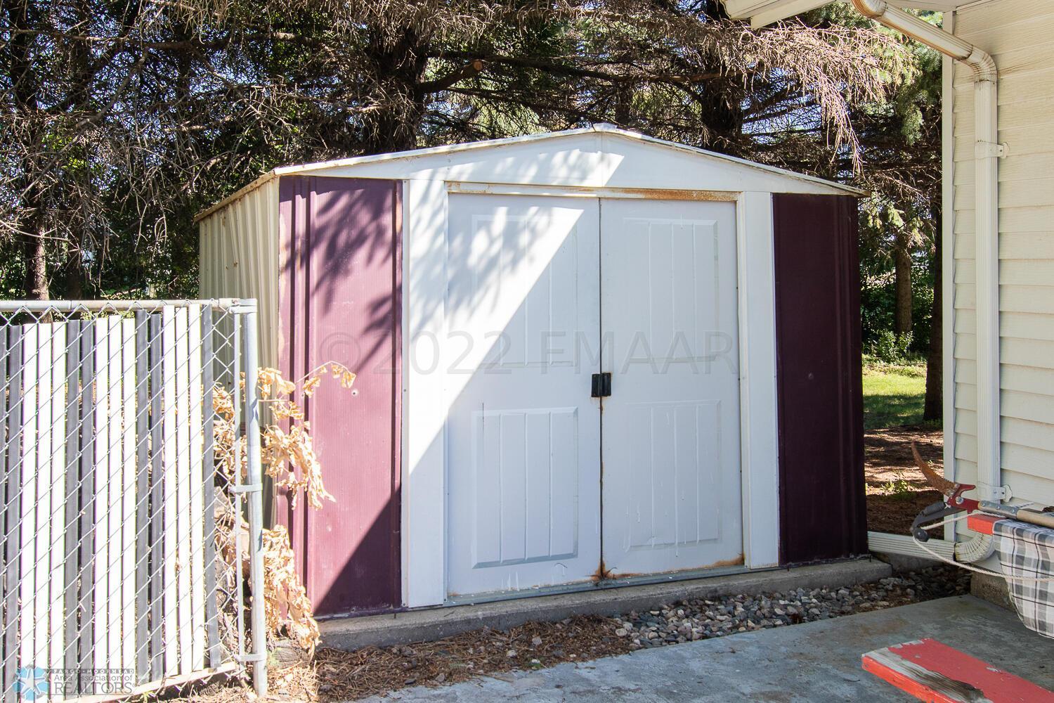 Storage shed