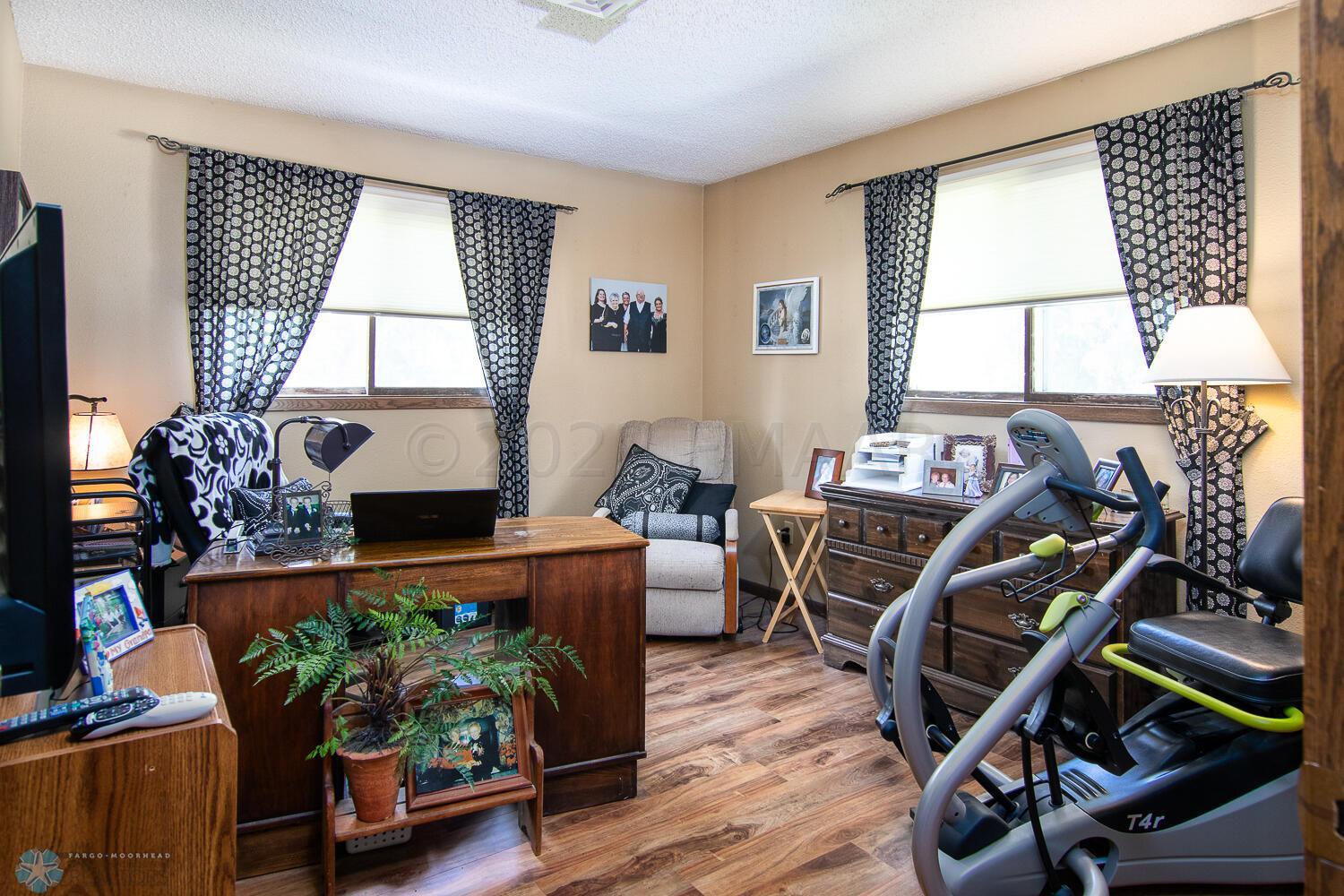 Upper bedroom