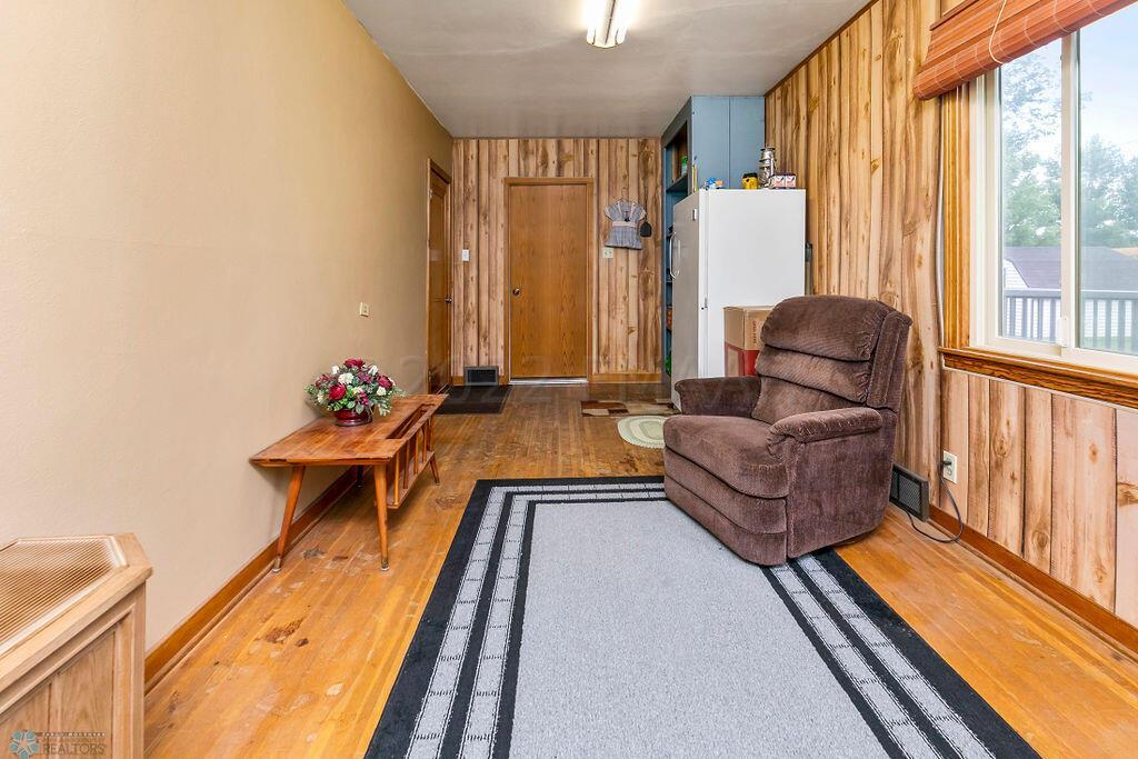 3 season porch/Sunroom