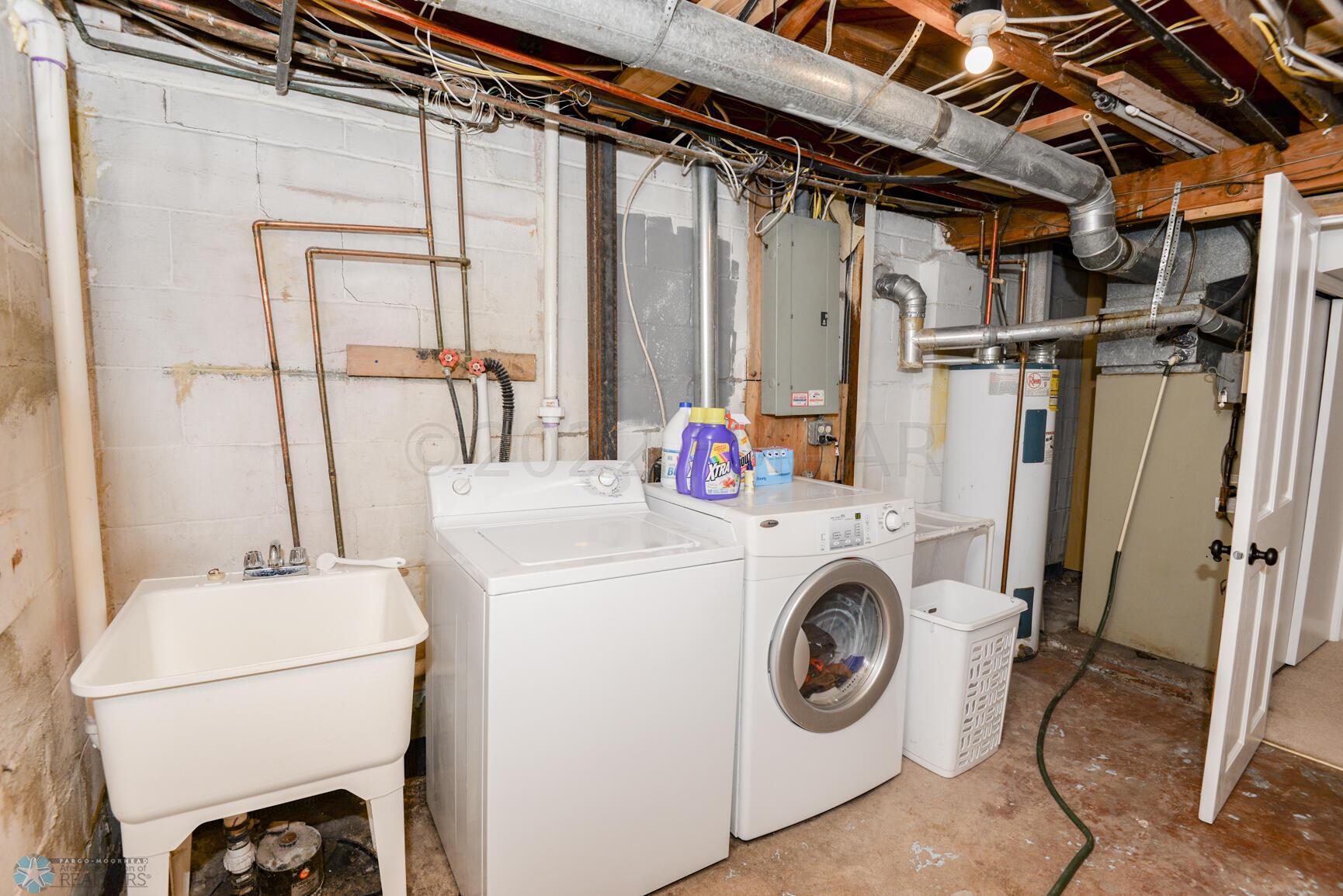 Laundry/Utilities