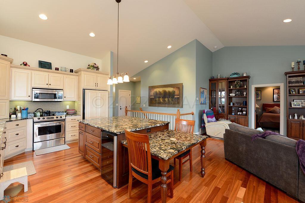 Granite Countertop Brazilian Cherrywood