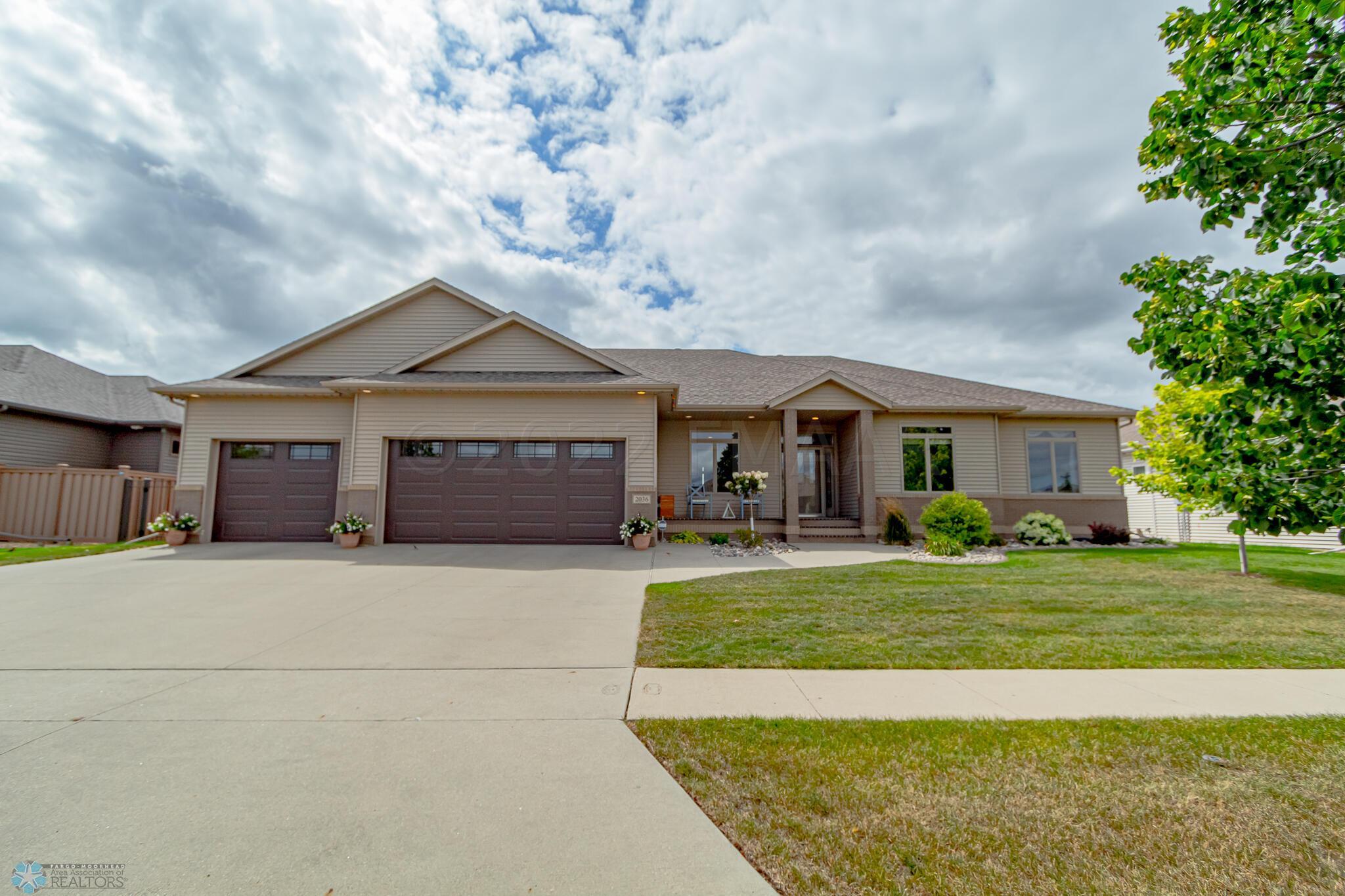 2036 7 St E, West Fargo, ND 58078-58