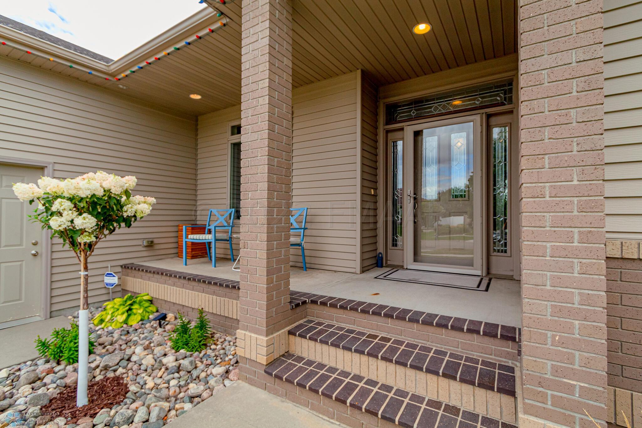 2036 7 St E, West Fargo, ND 58078-62