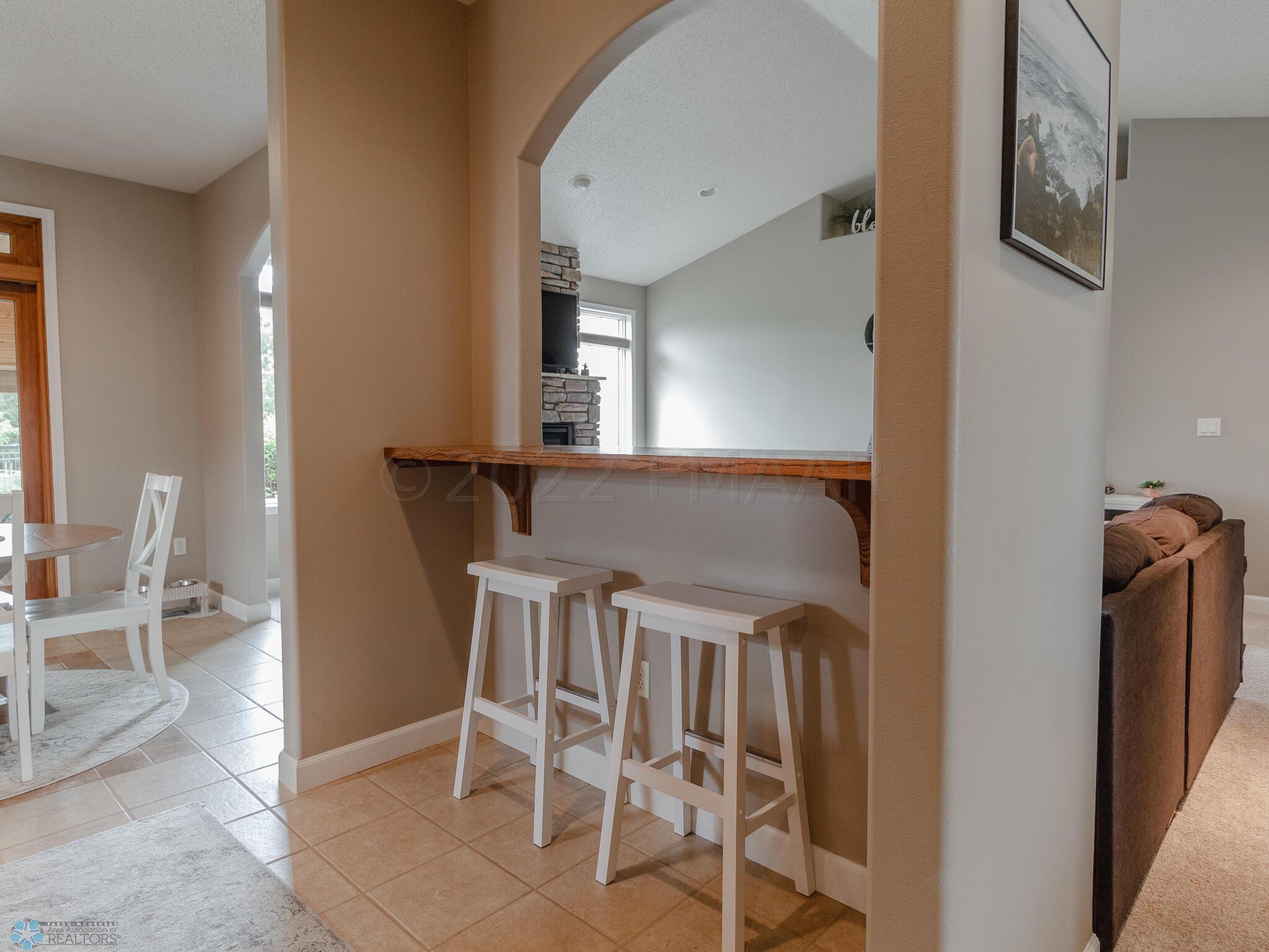 2036 7 St E, West Fargo, ND 58078-32