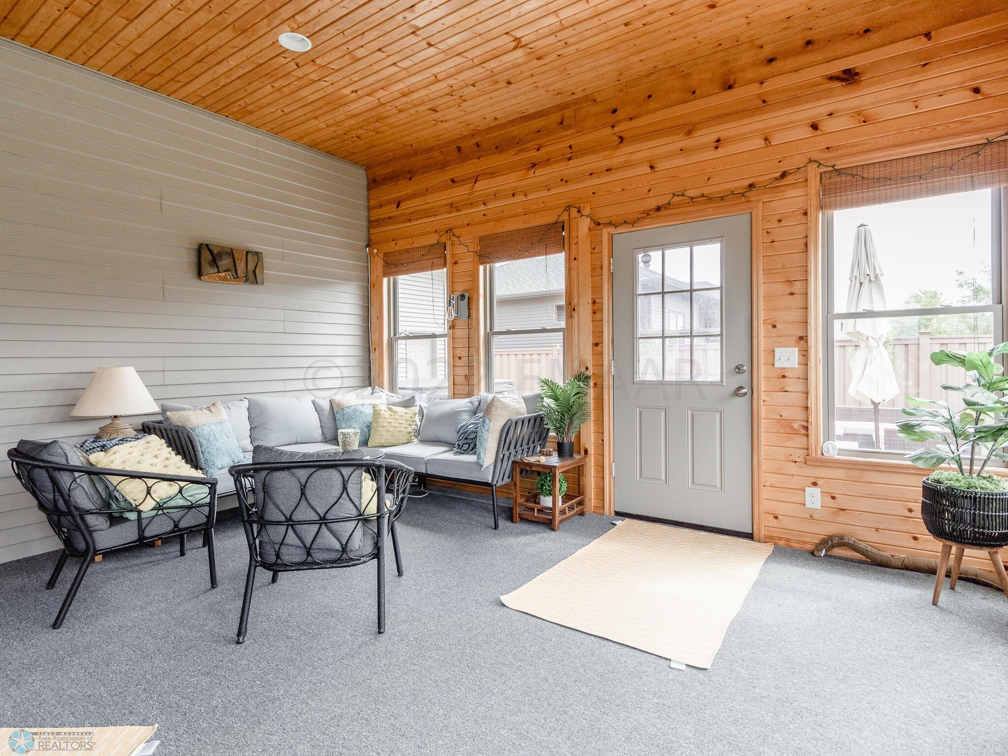 2036 7 St E, West Fargo, ND 58078-08