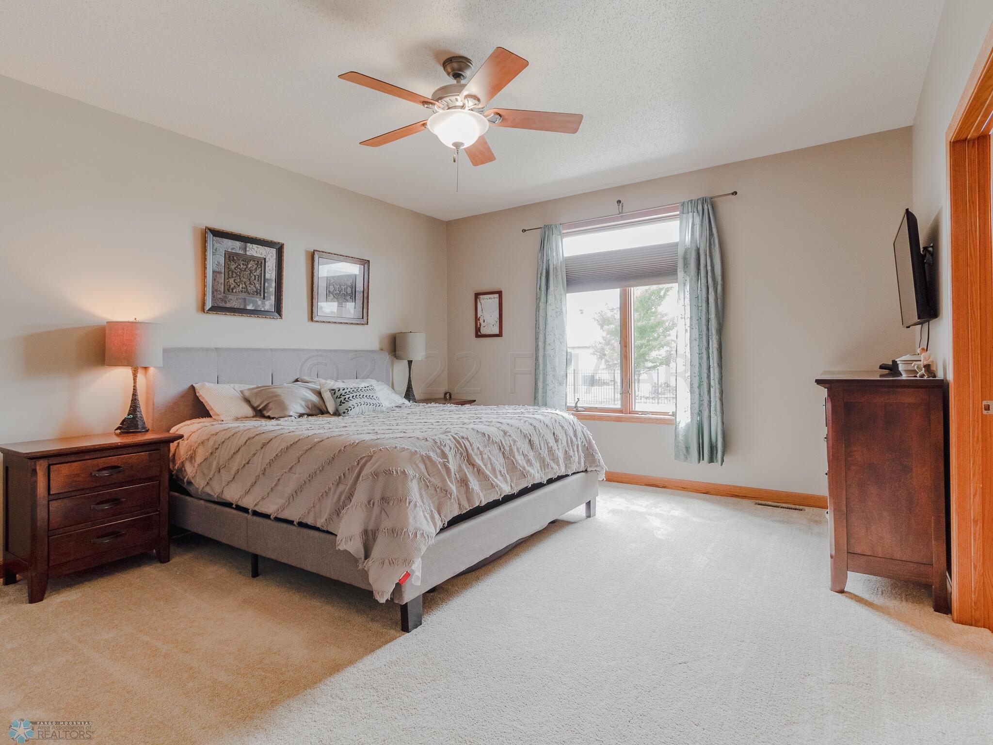 2036 7 St E, West Fargo, ND 58078-13