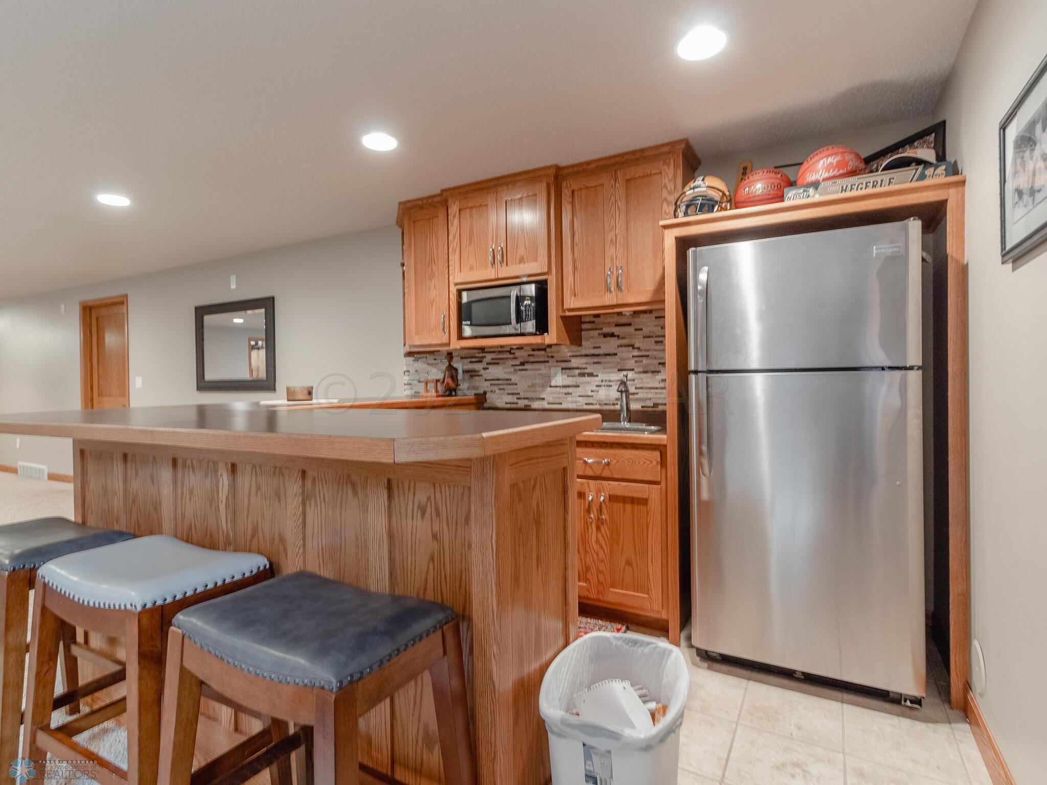 2036 7 St E, West Fargo, ND 58078-47