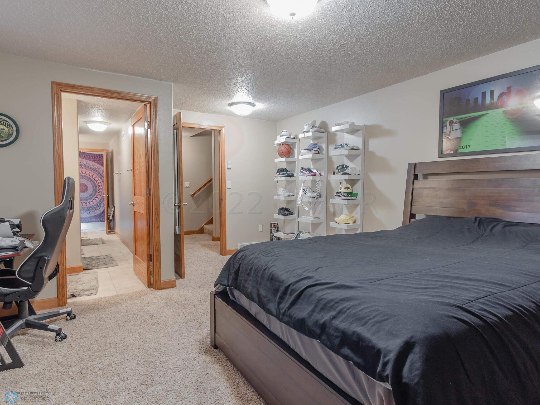 2036 7 St E, West Fargo, ND 58078-35