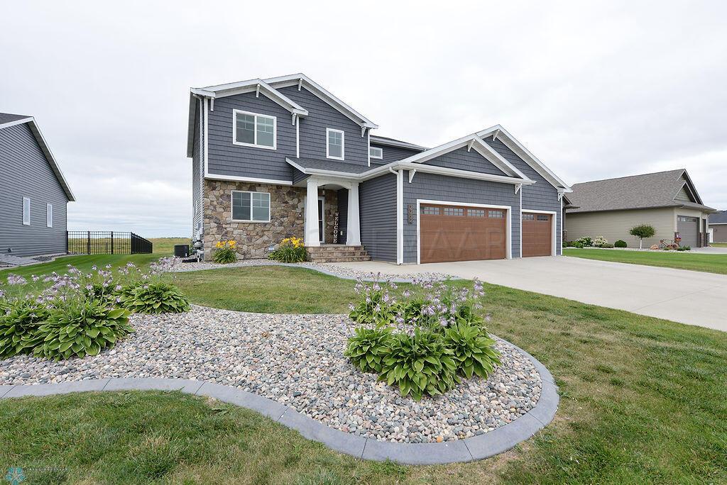 2252 14th St W West Fargo