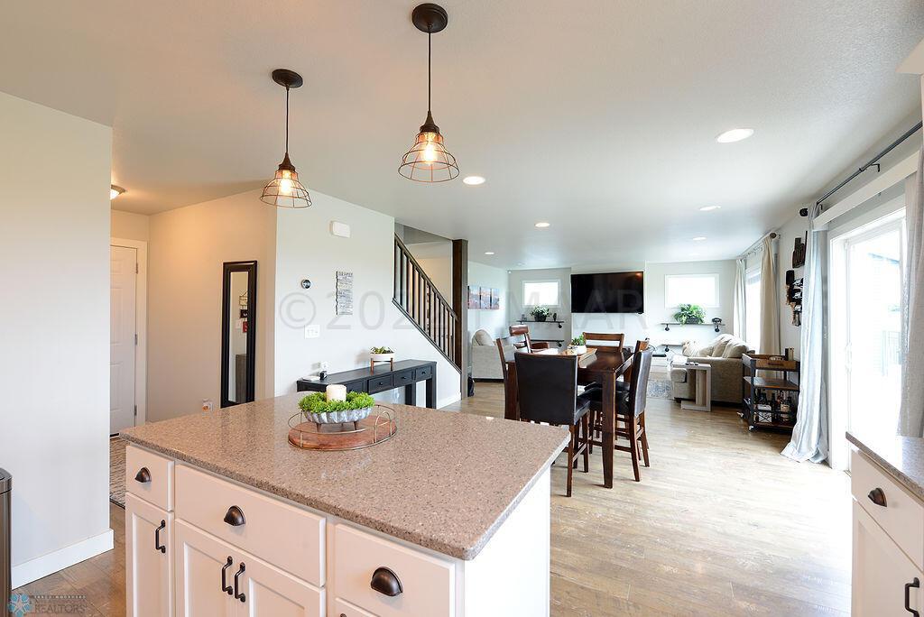 2252 14th St W West Fargo