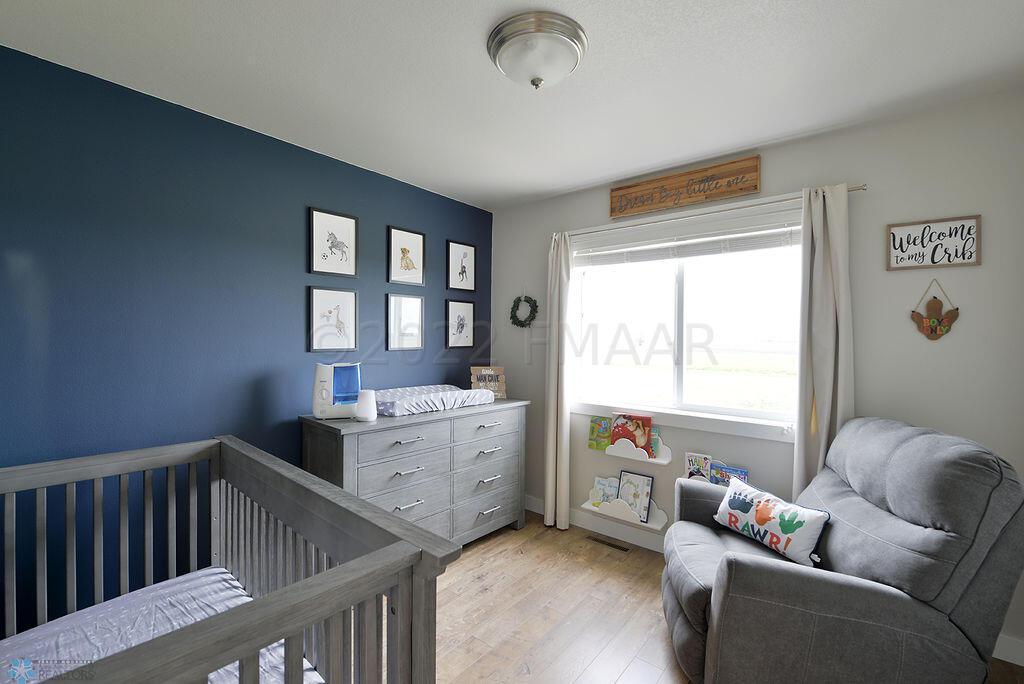 2252 14th St W West Fargo