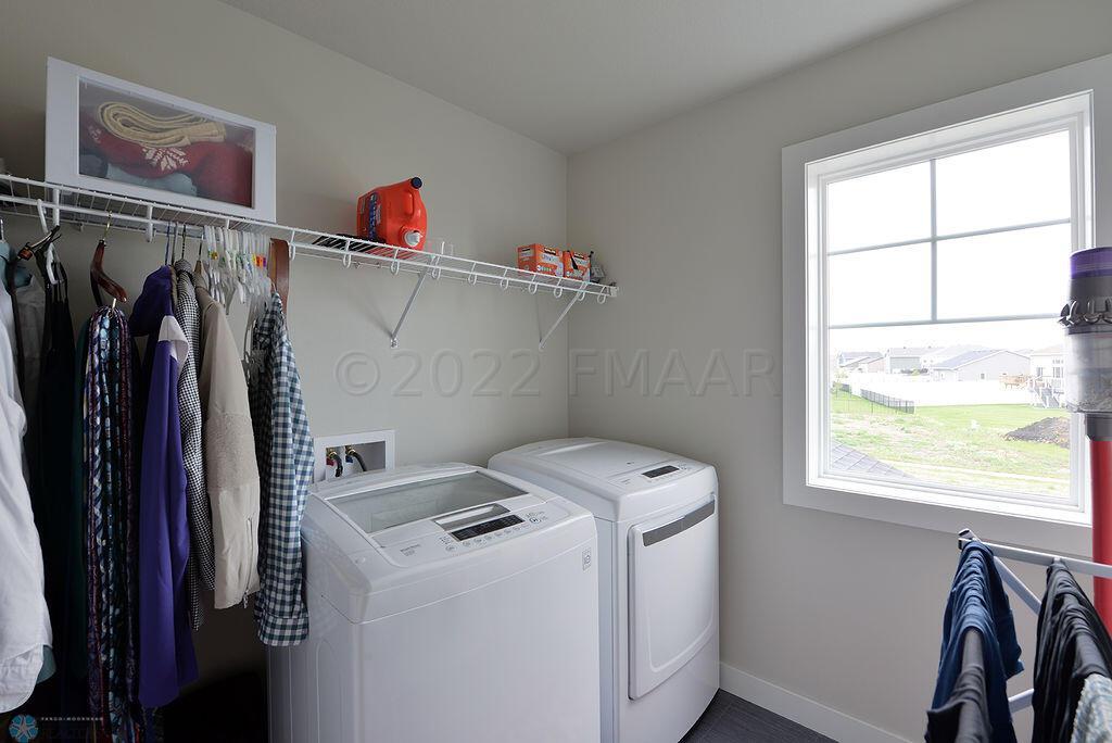 2252 14th St W West Fargo