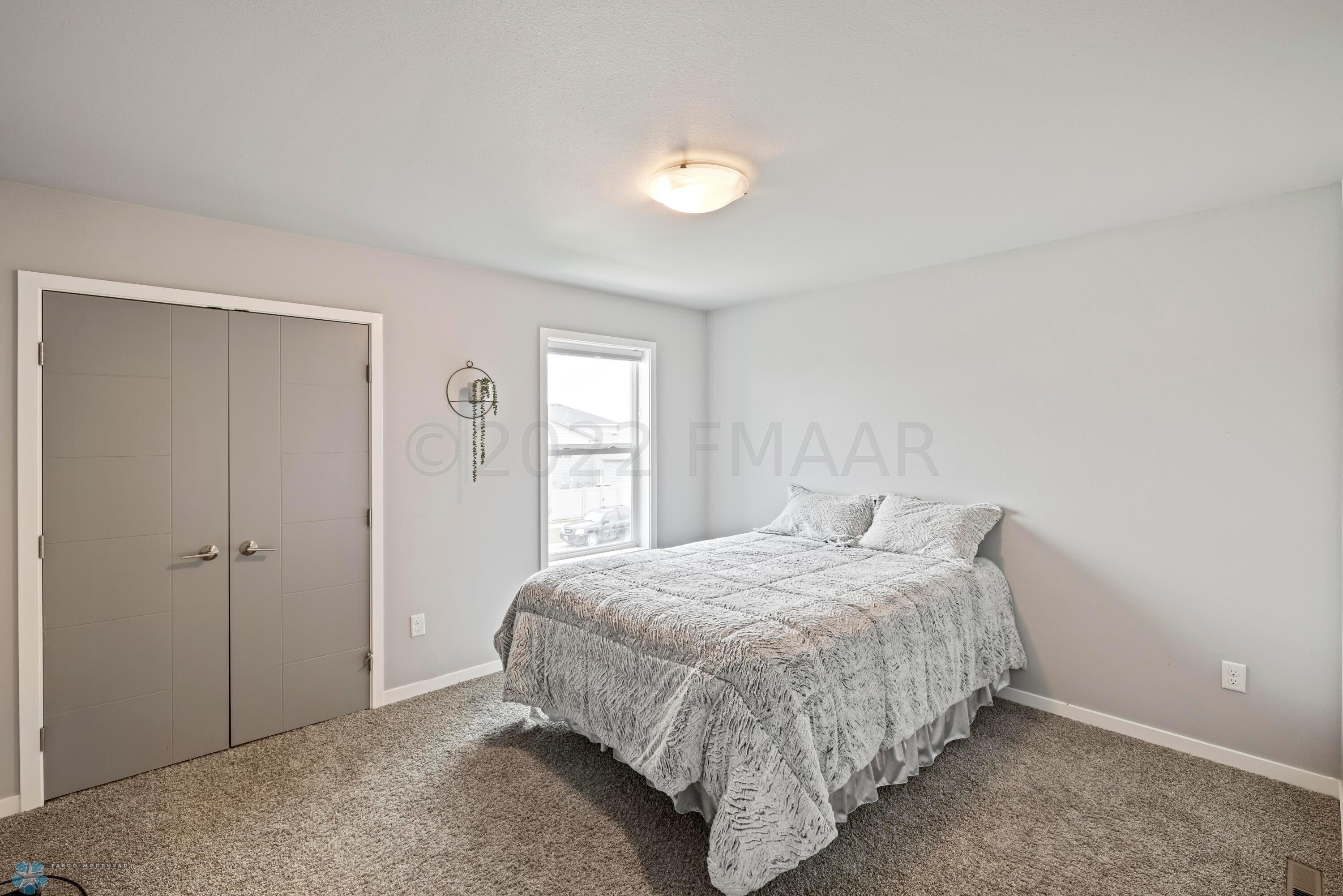 Amdak_5853 55th Ave S Fargo__13