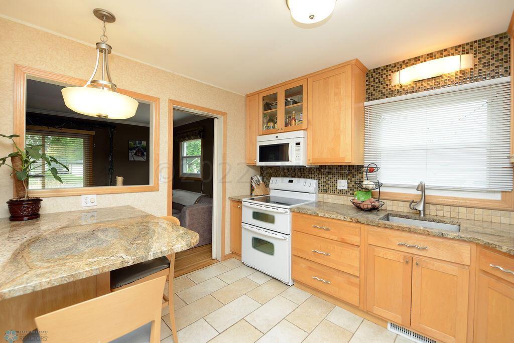 Spacious Kitchen