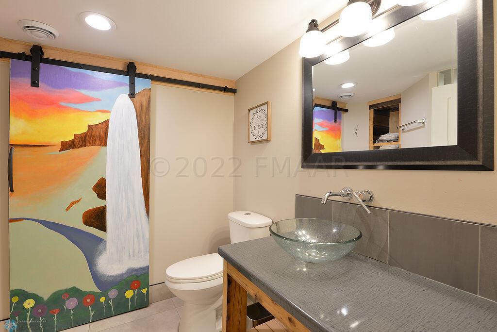 Basement Bathroom w Shower