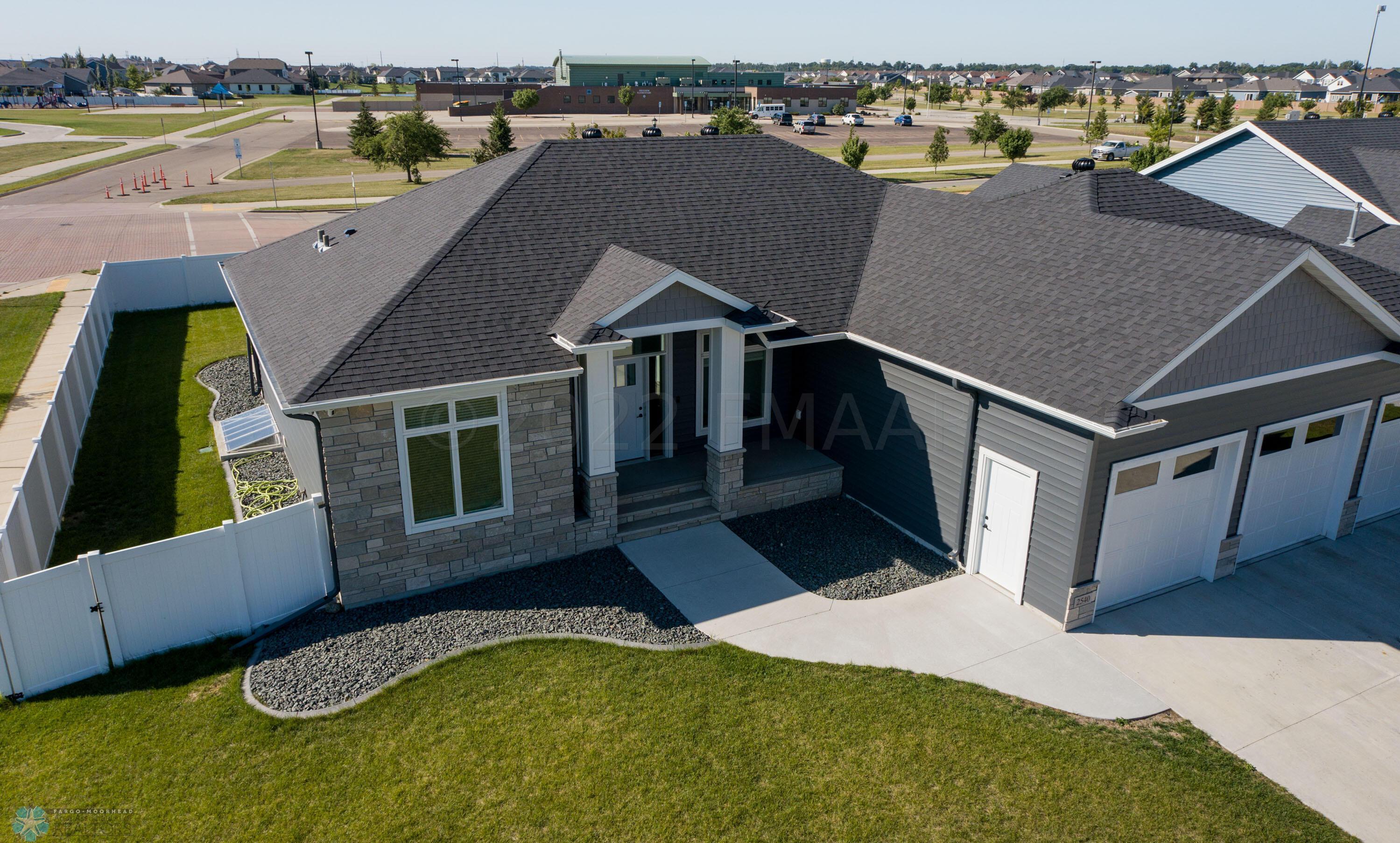2540 N Pond Dr E WFgo (6)