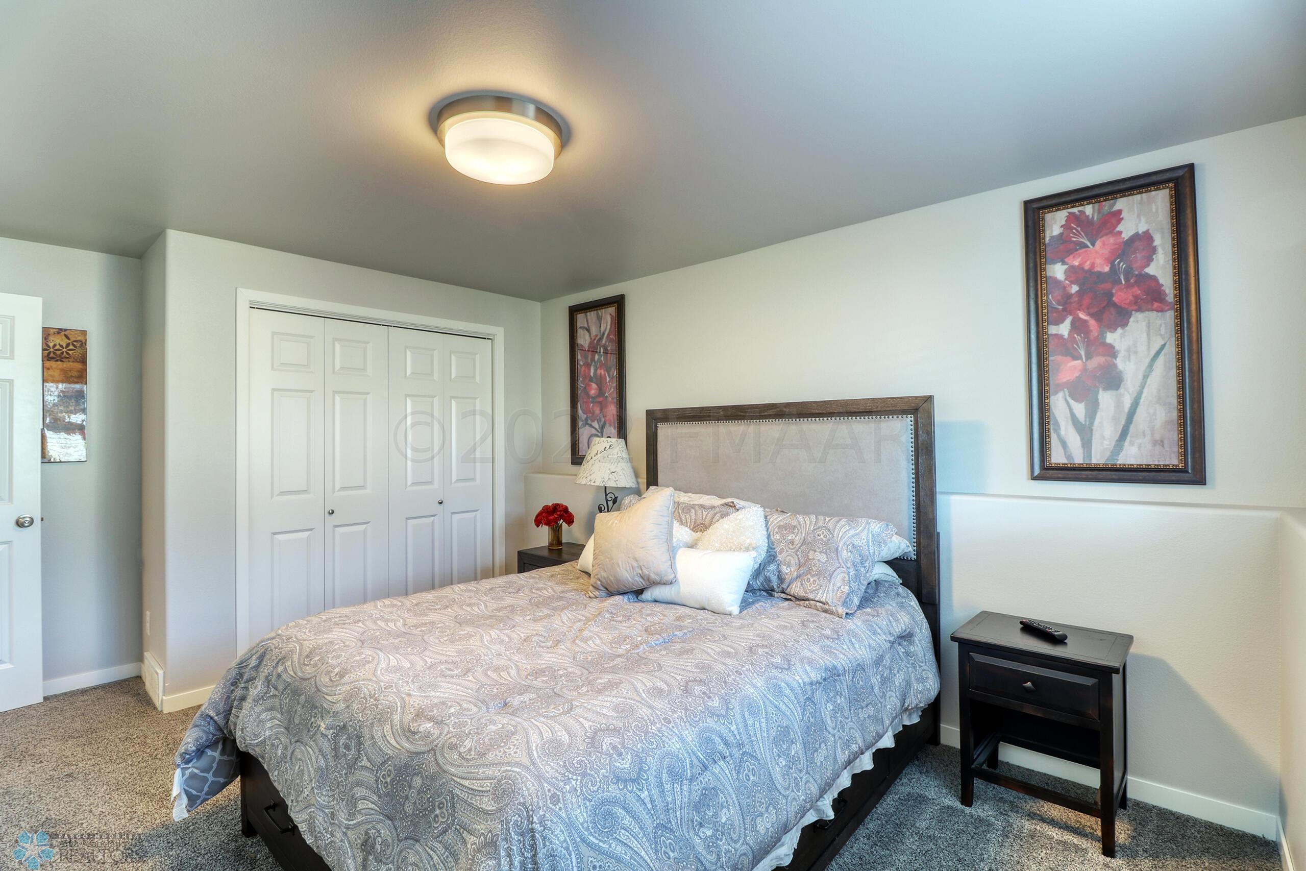 Basement Bedroom2_2
