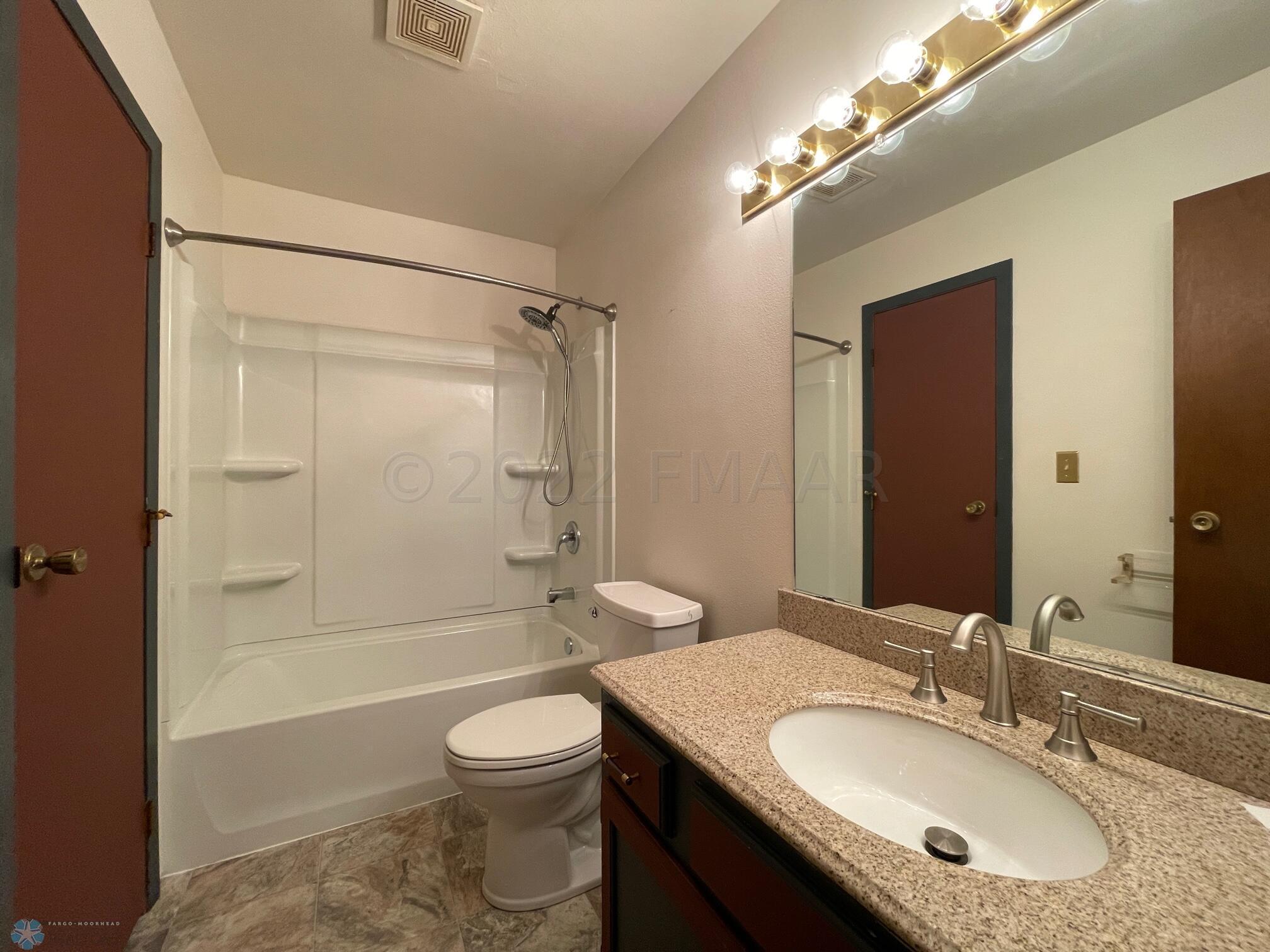 BATHROOOM