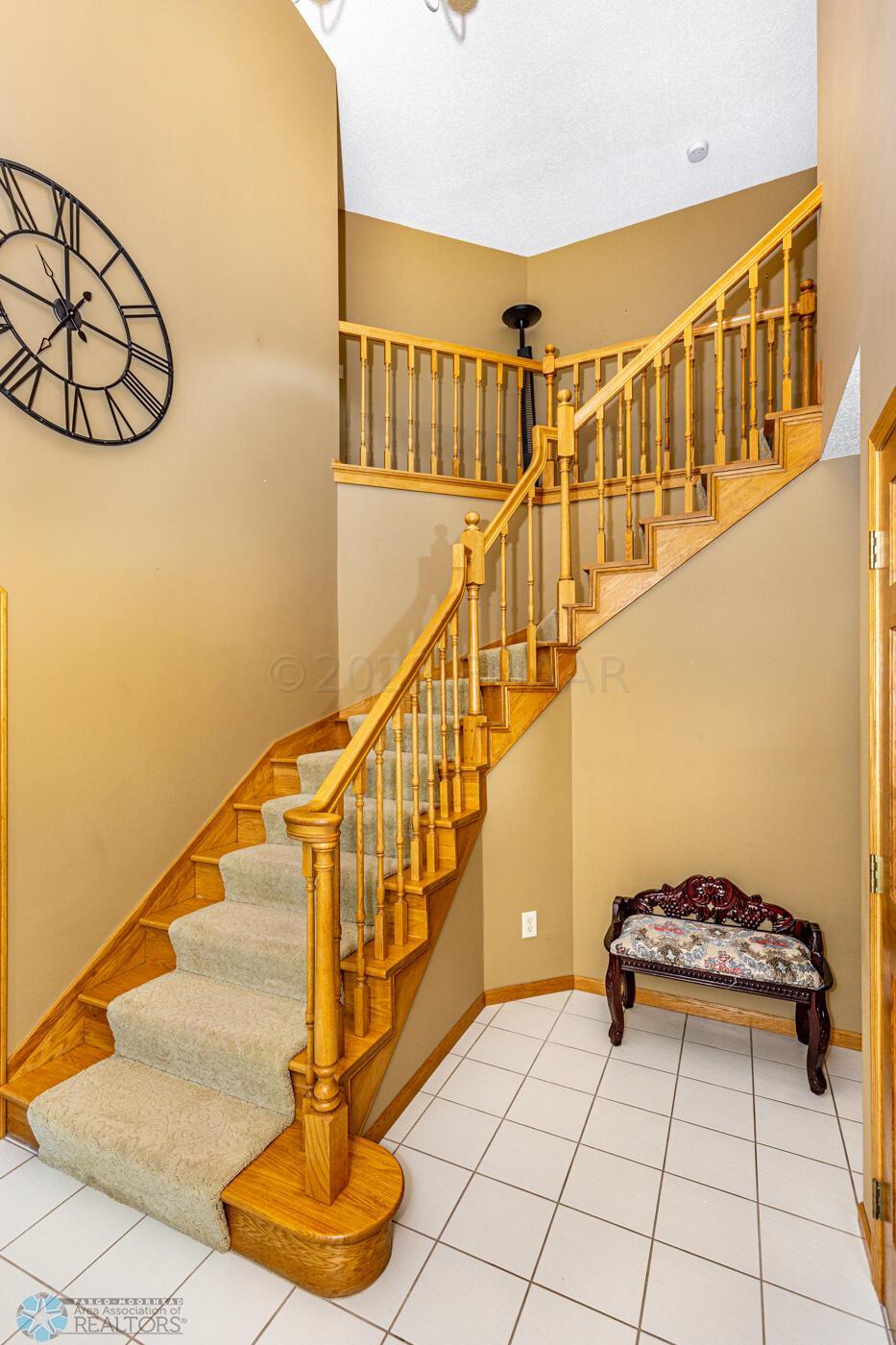 2-Story Foyer