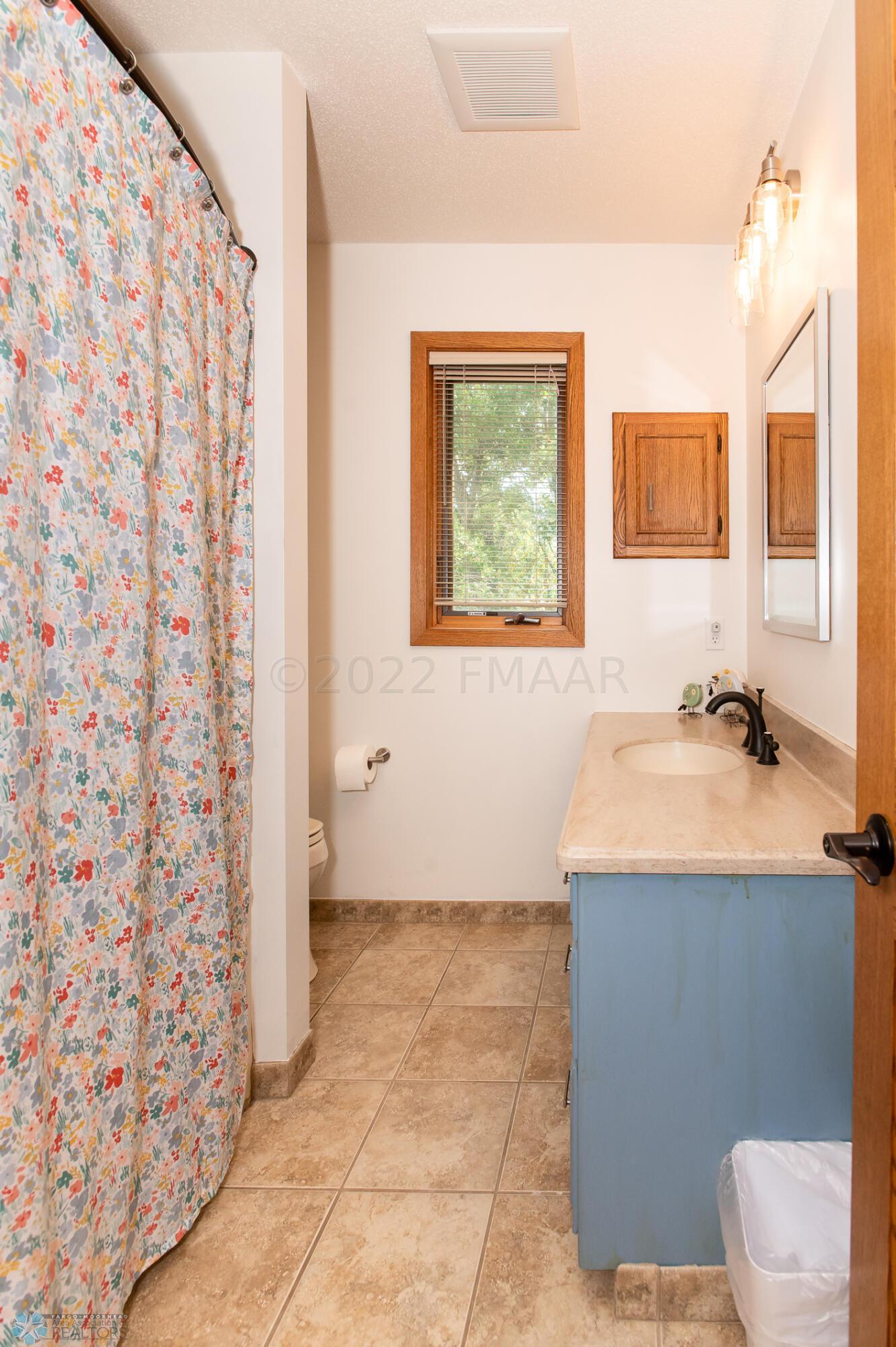 upper bath