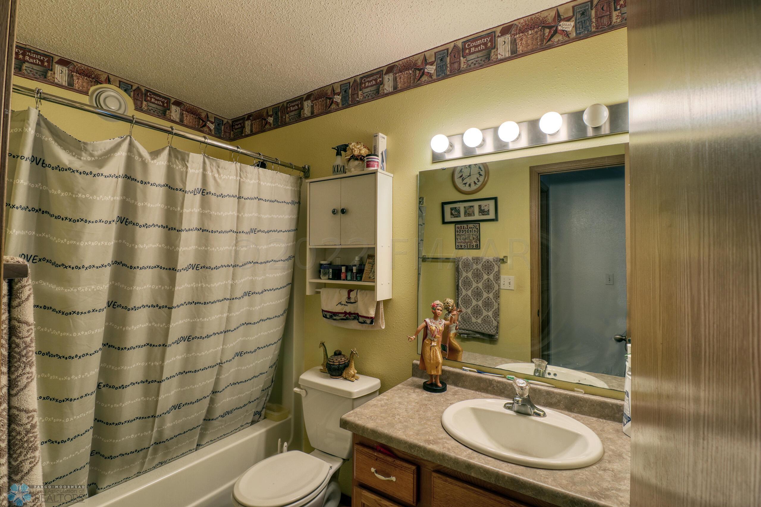 Bathroom1_1